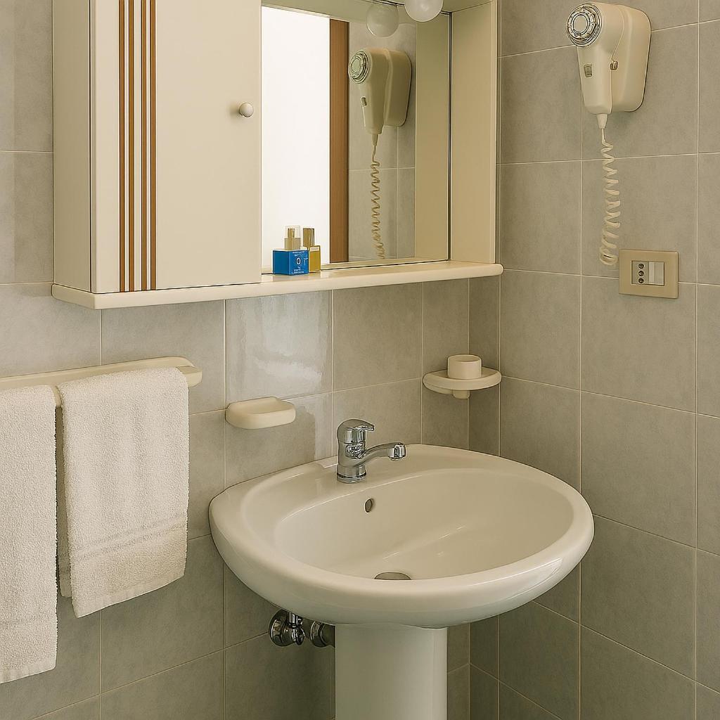 Double or Twin Room Balcony