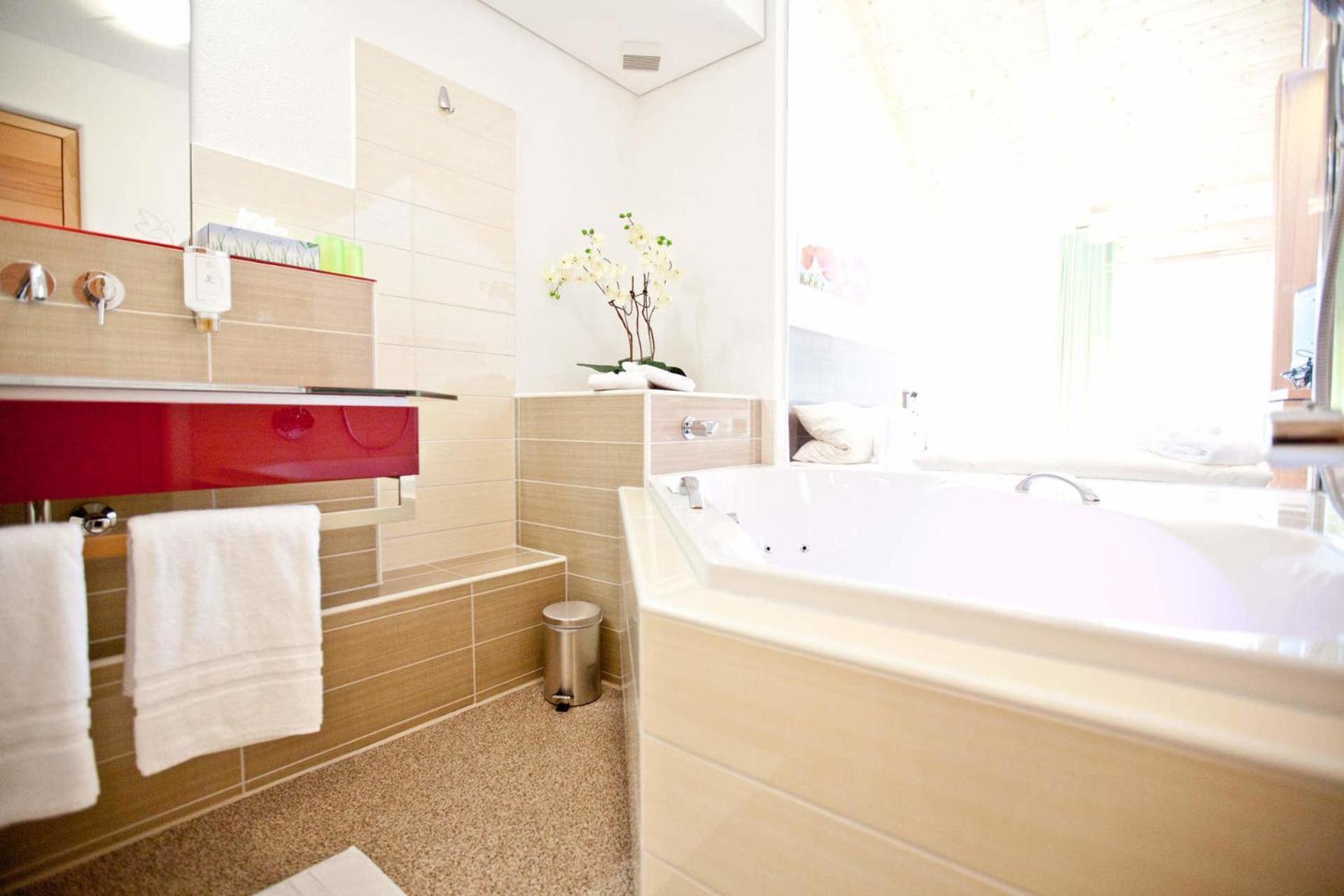 Double Room Spa Bath