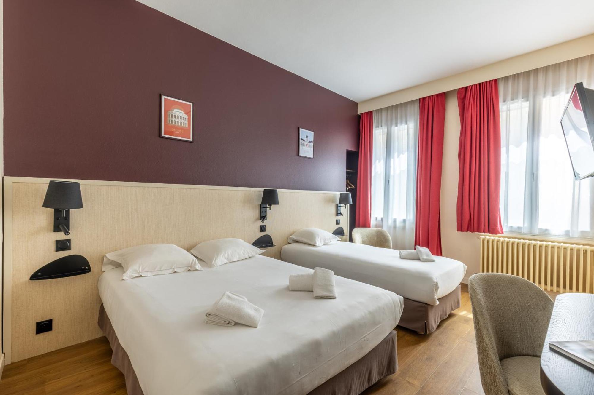 Triple Room,1706865067:JPEG