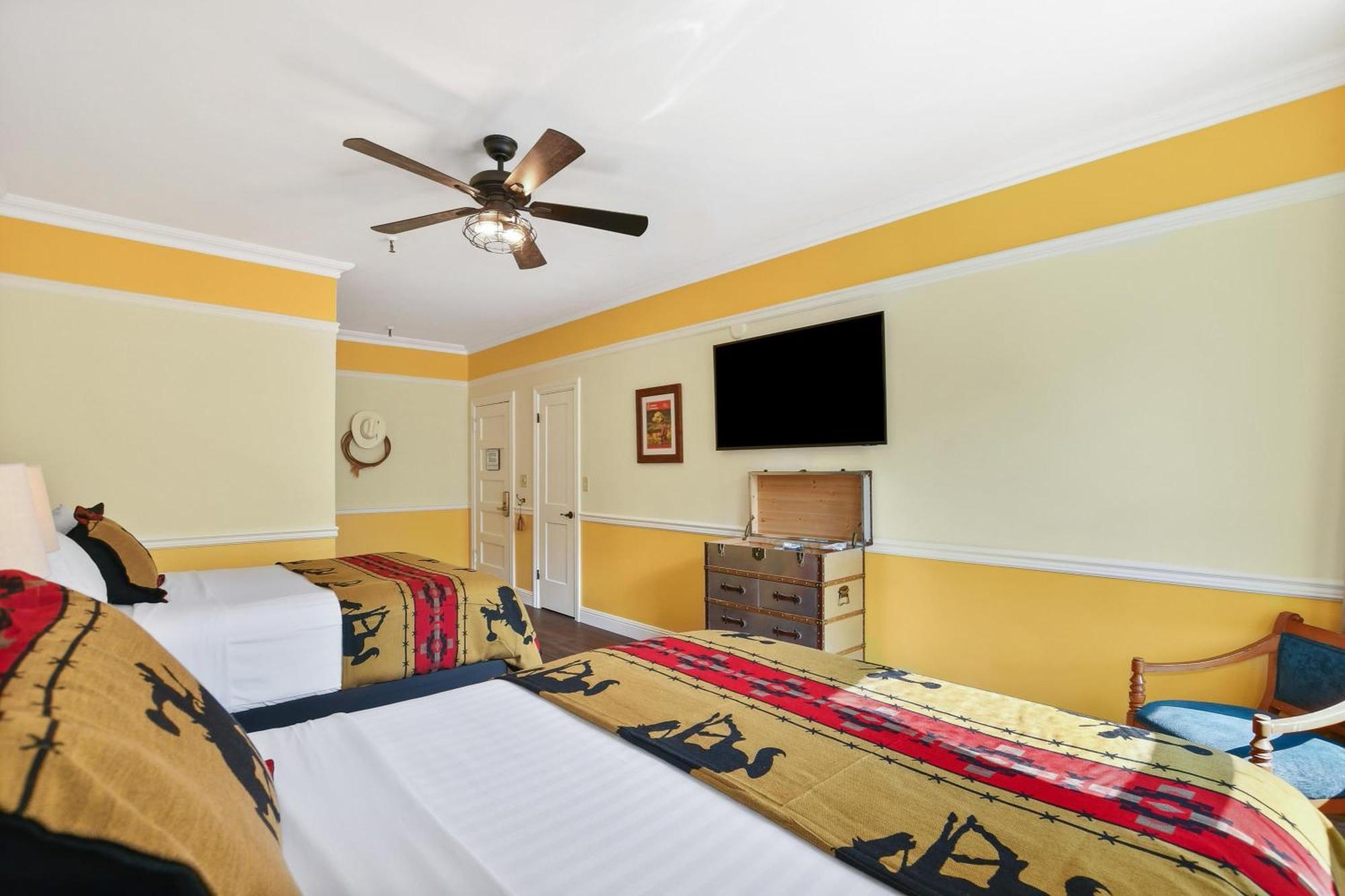 Queen Room Two Queen Beds Non-Smoking