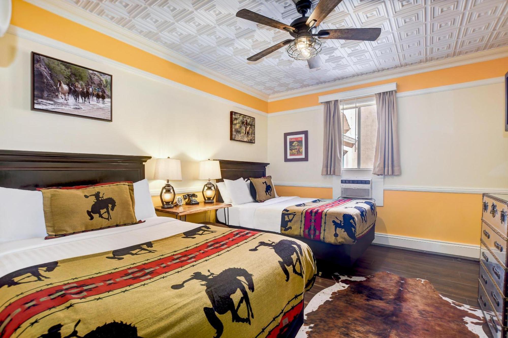 Queen Room Two Queen Beds Non-Smoking