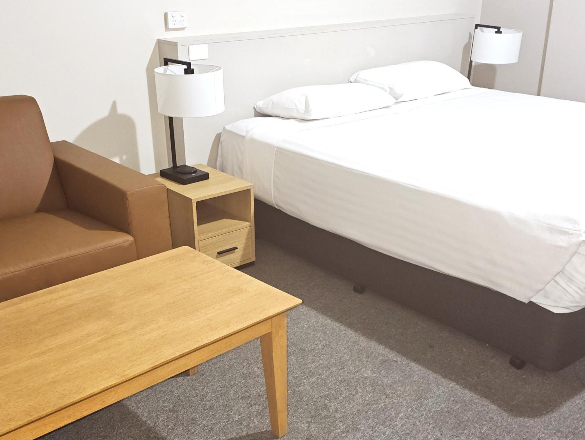 Standard Queen Room
