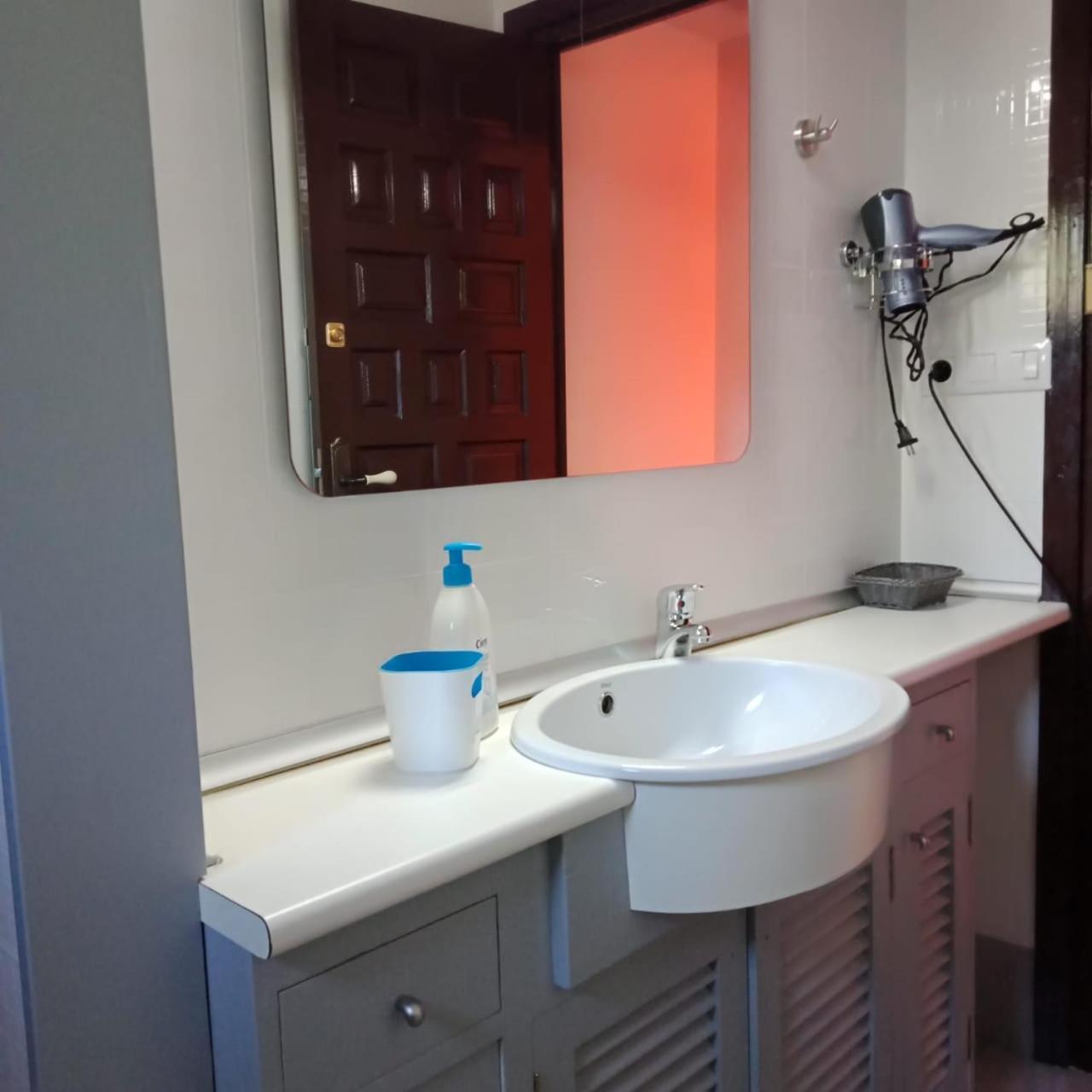 Double Room Private External Bathroom