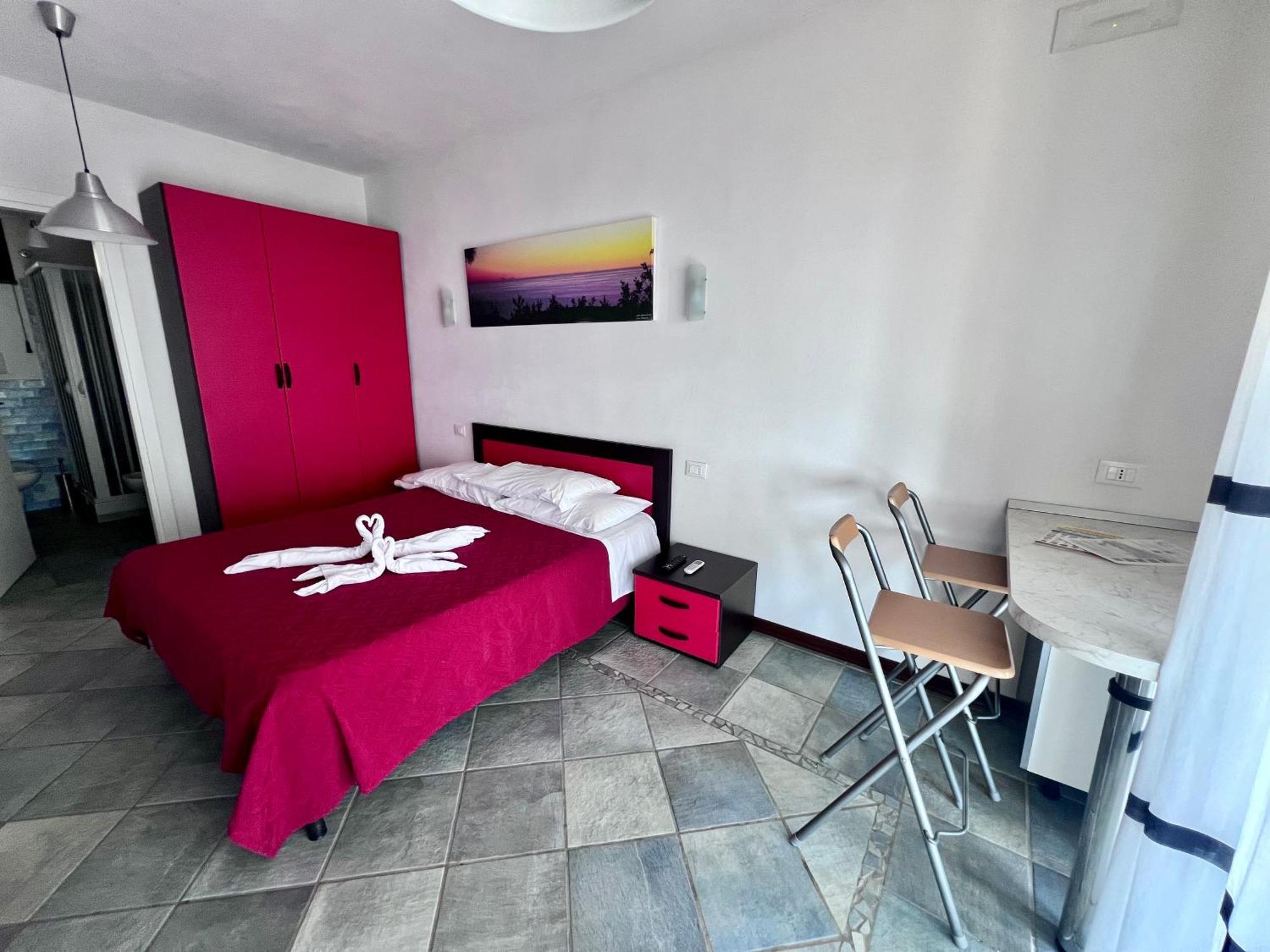 Studio Apartment Sea View