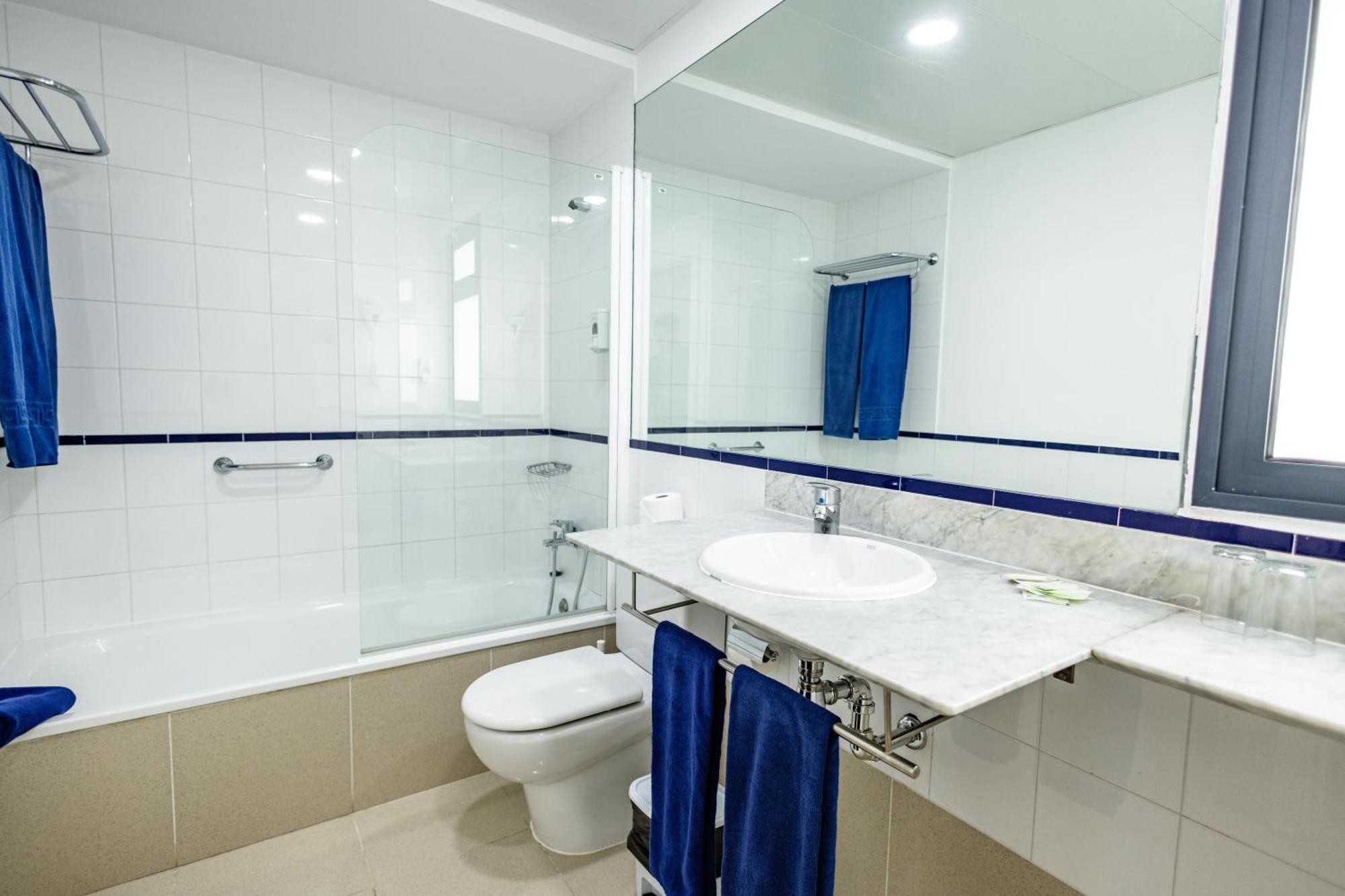 Classic One Bedroom Apartment,1698540226:JPEG