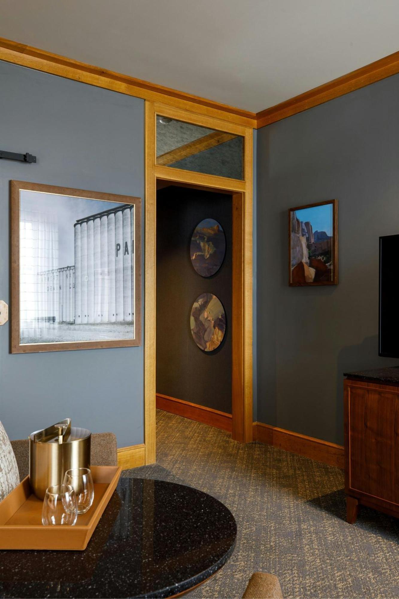 Standard King Room