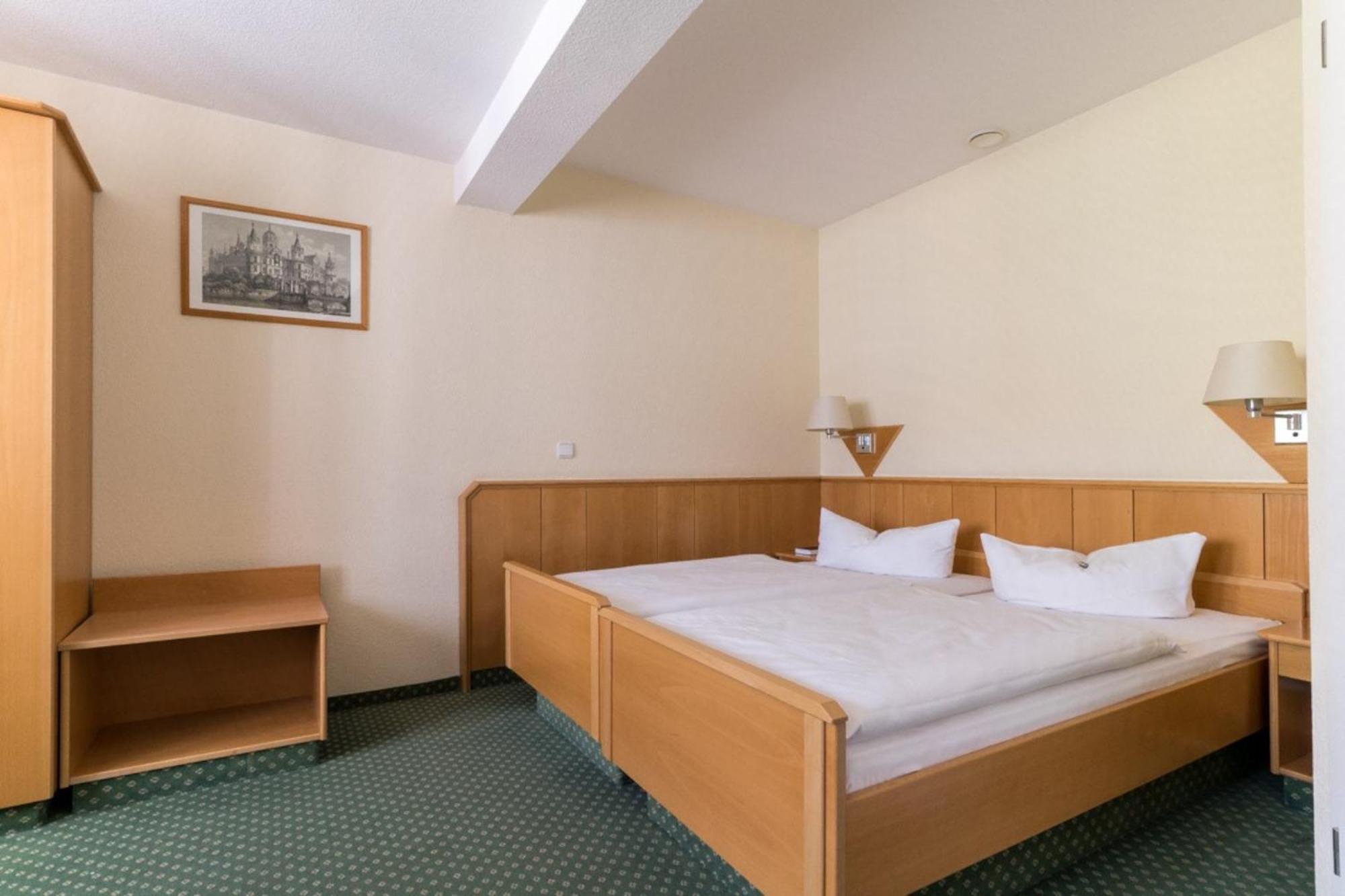 Superior Double Room,1698845043:JPEG