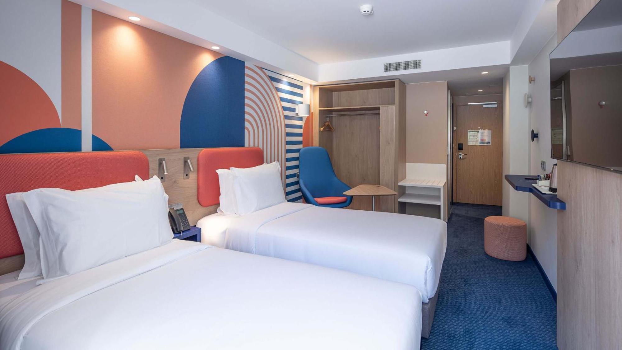 Standard Twin Room with Balcony,1697346407:JPEG