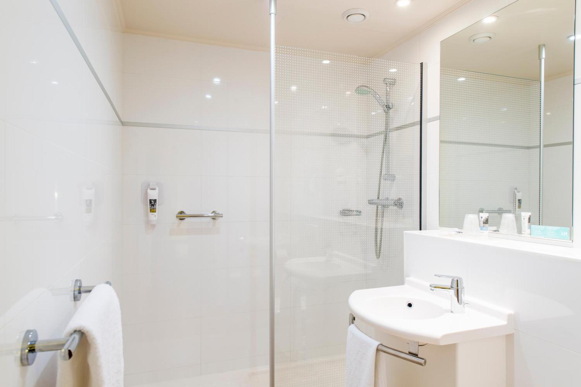 Two Double Adjacent Rooms,1614775596:JPEG