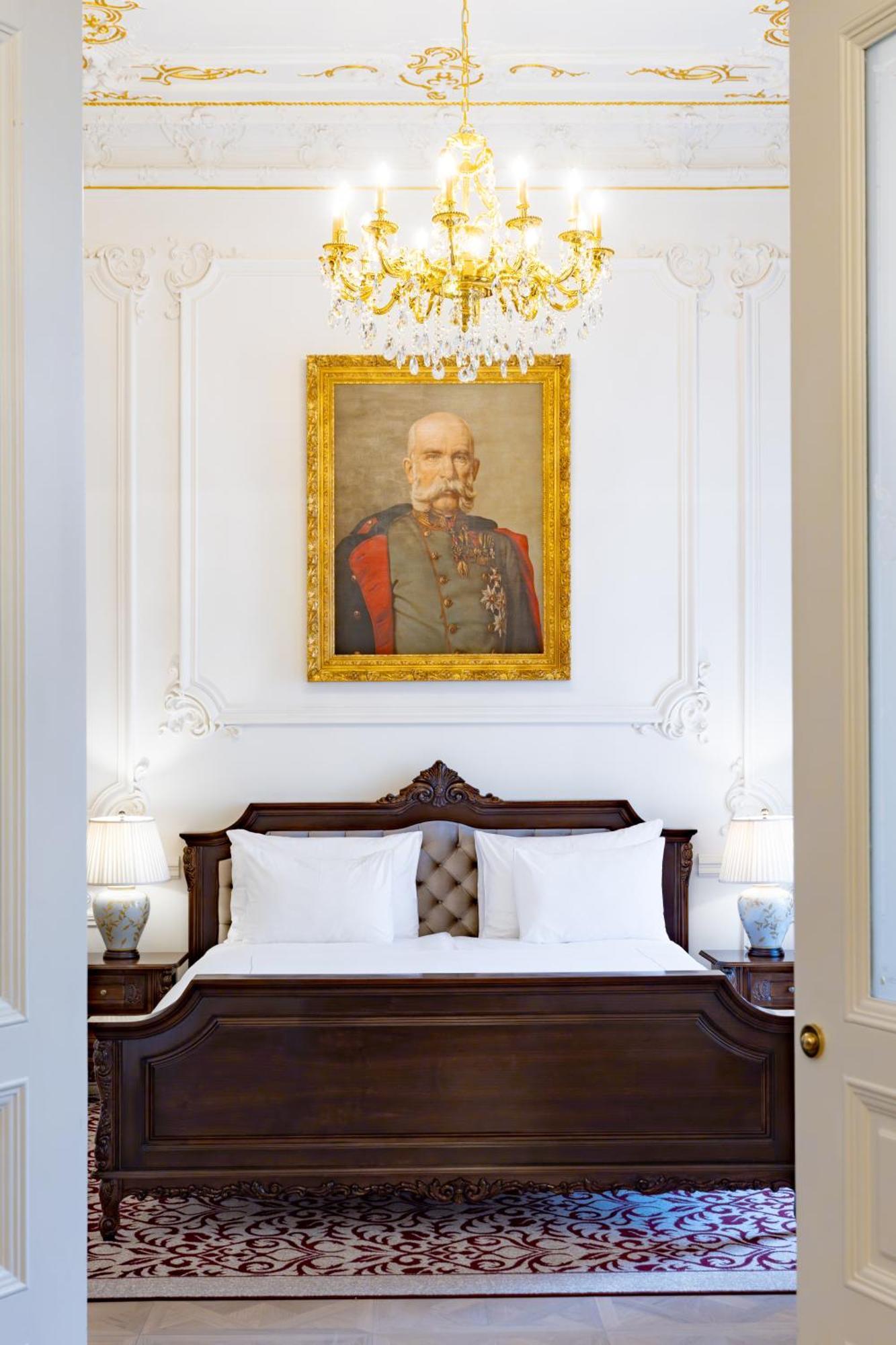 Imperial Suite with Wellness Access,1698849556:JPEG