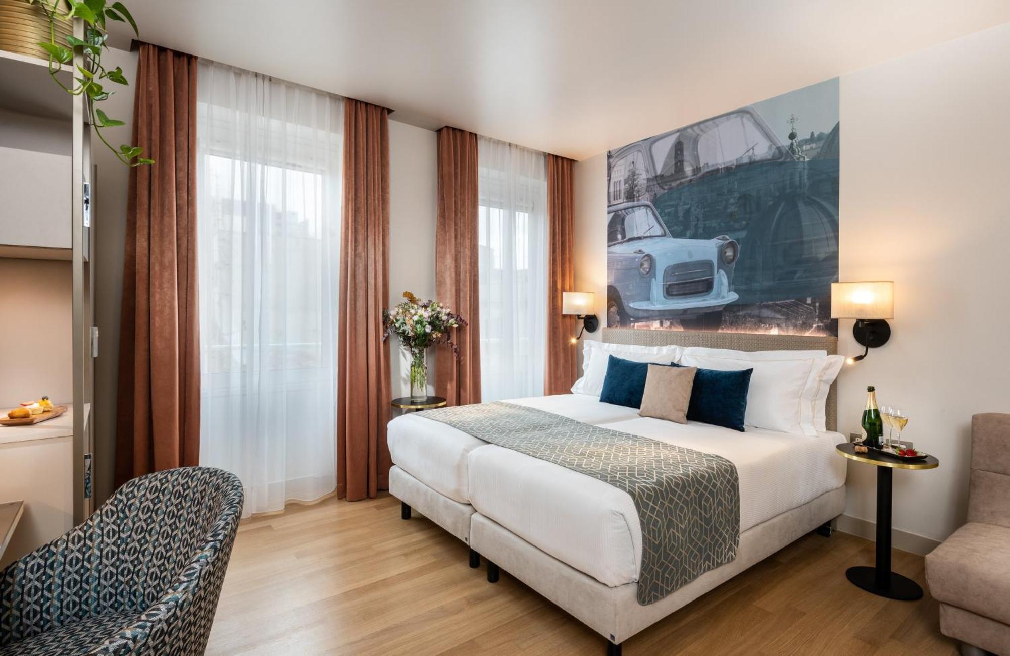 Junior Suite,1756418388:JPEG