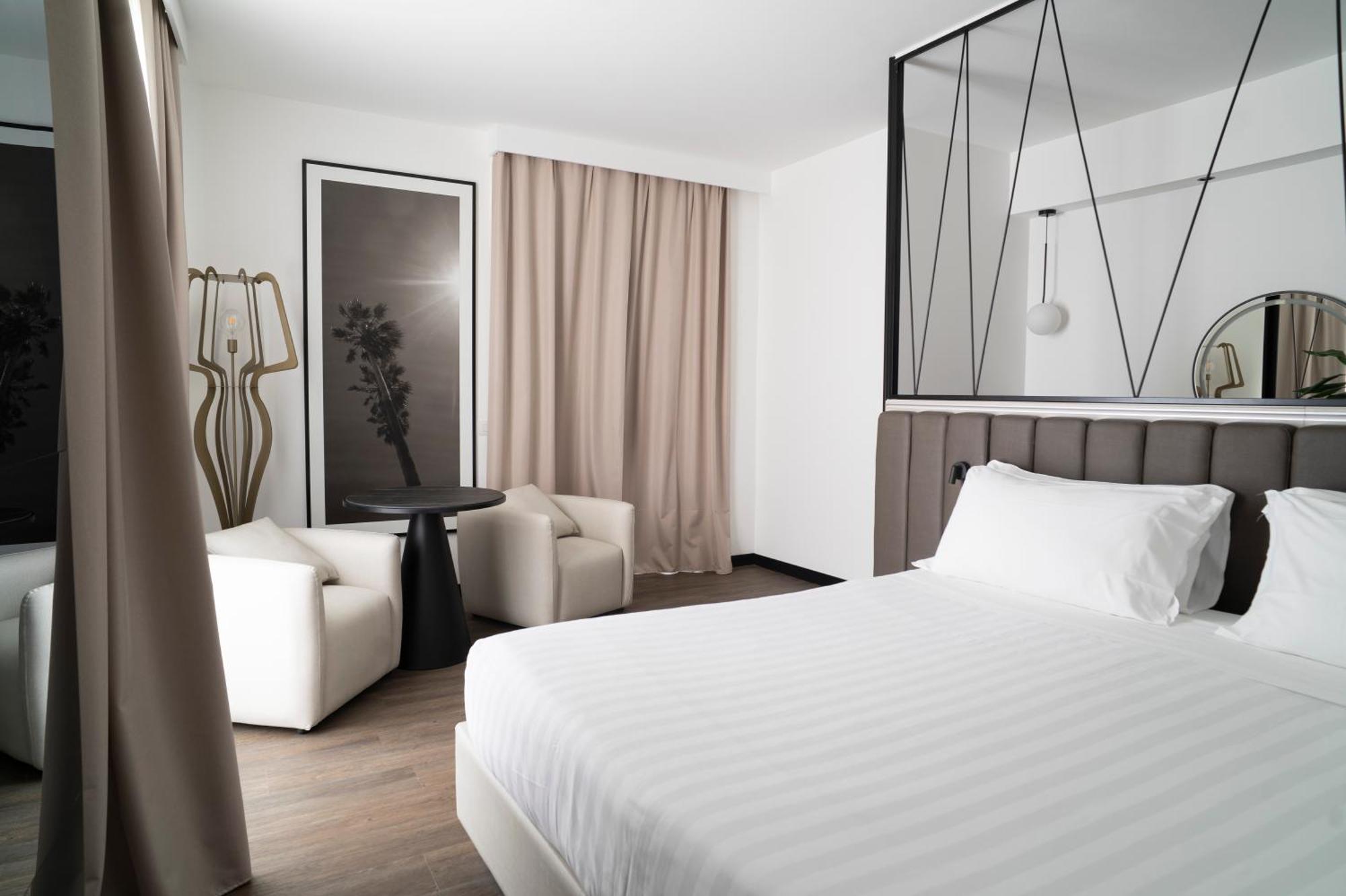 Junior Suite,1742628029:JPEG