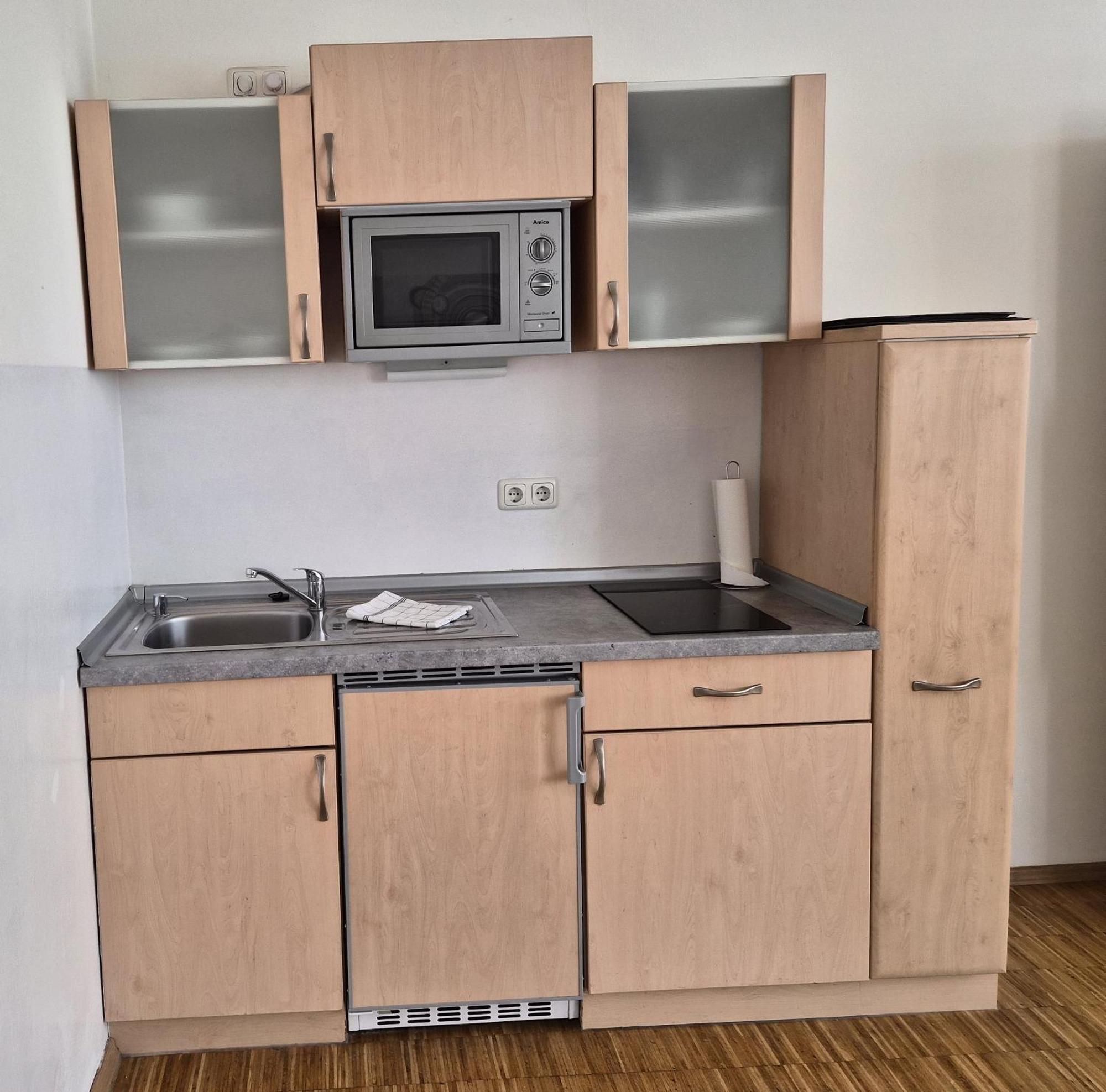 Two-Room Apartment,1698866776:JPEG