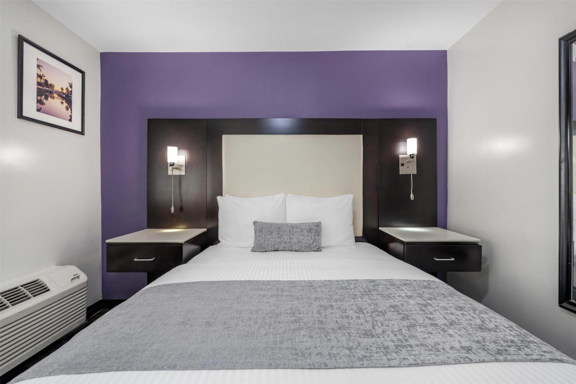 Family Suite Two Queen Beds