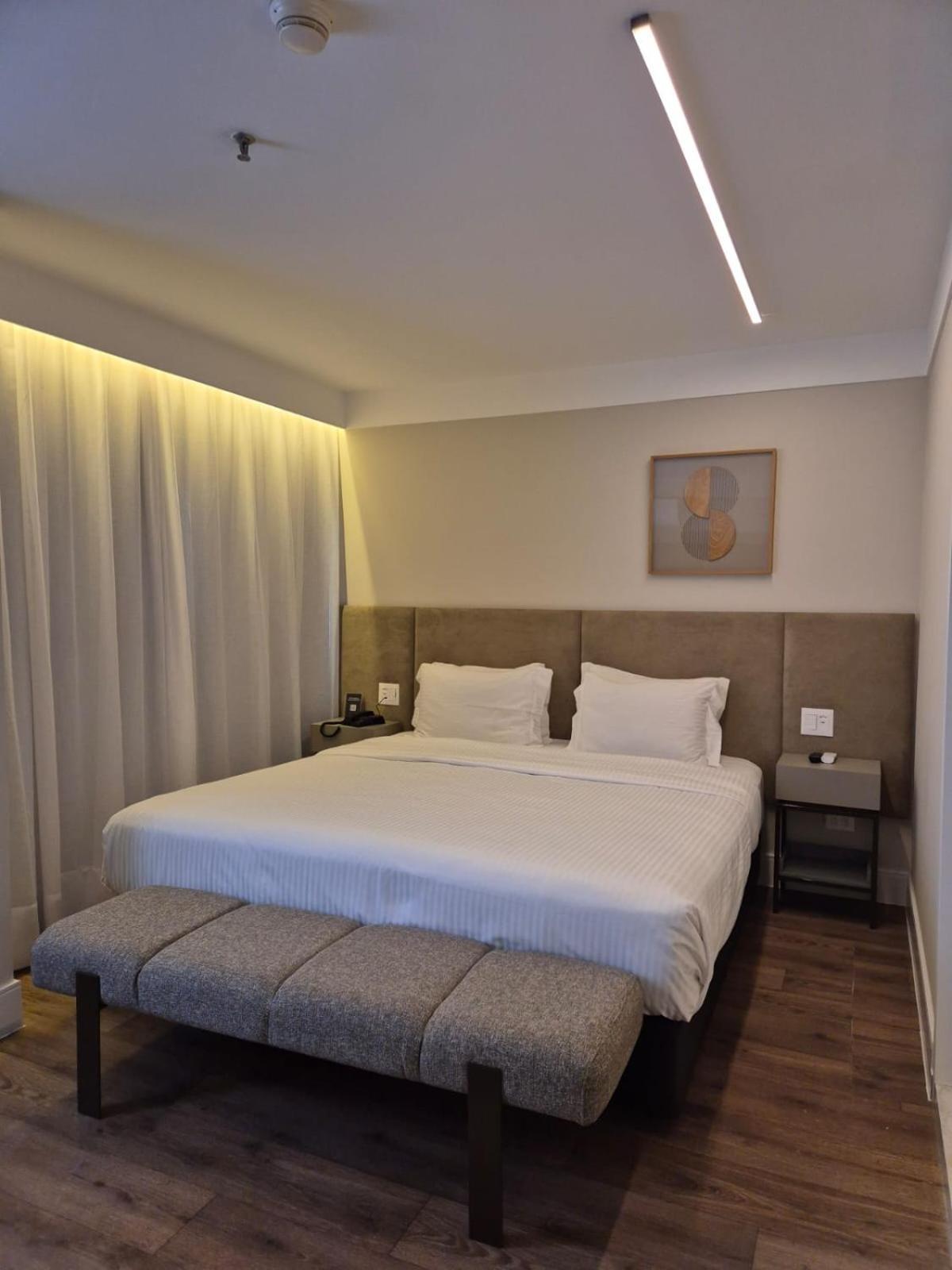 Premium Double 1 King Bed,1698900178:JPEG