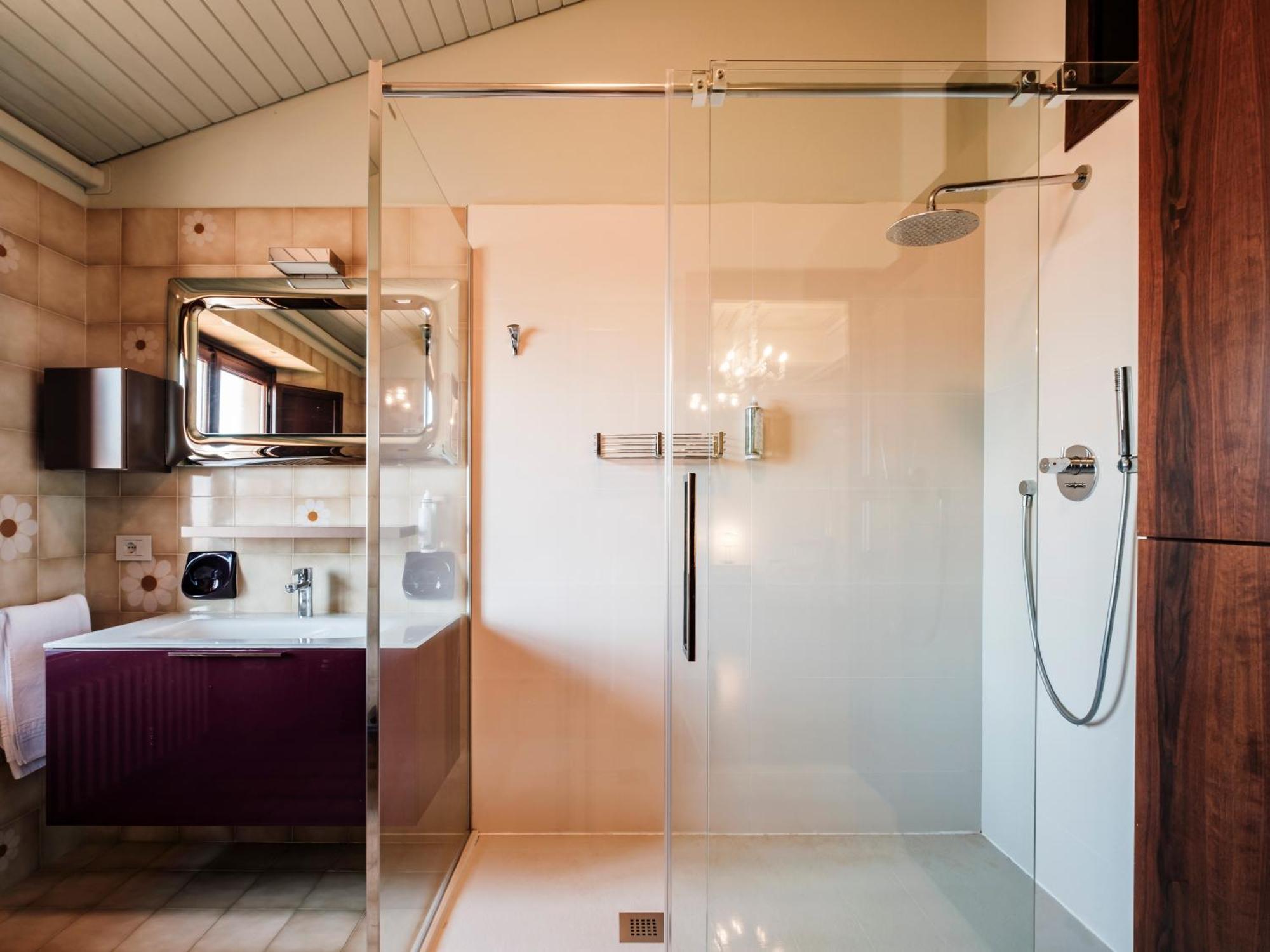 Deluxe Double Room Separate Building
