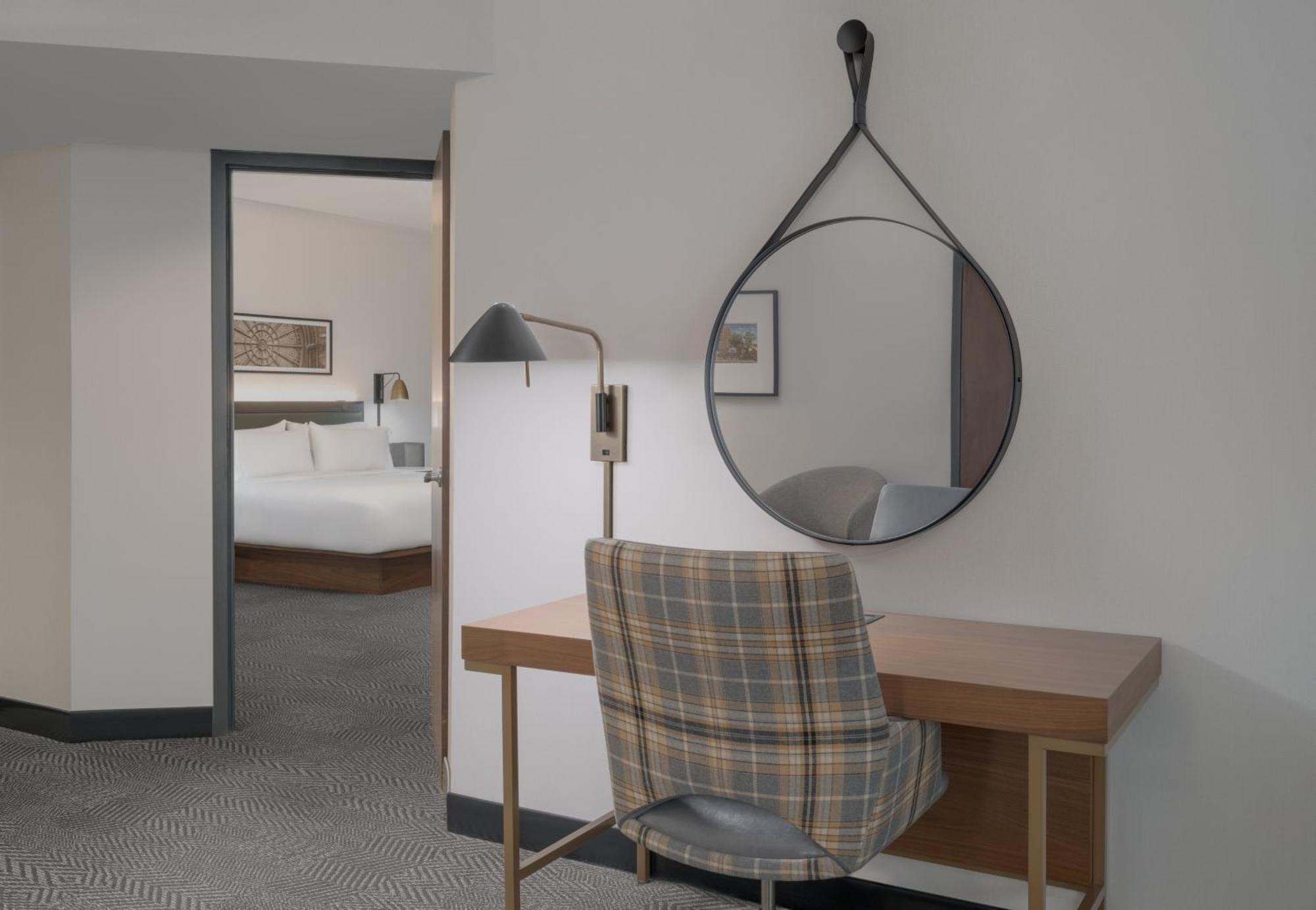 One-Bedroom Suite,1698910892:JPEG
