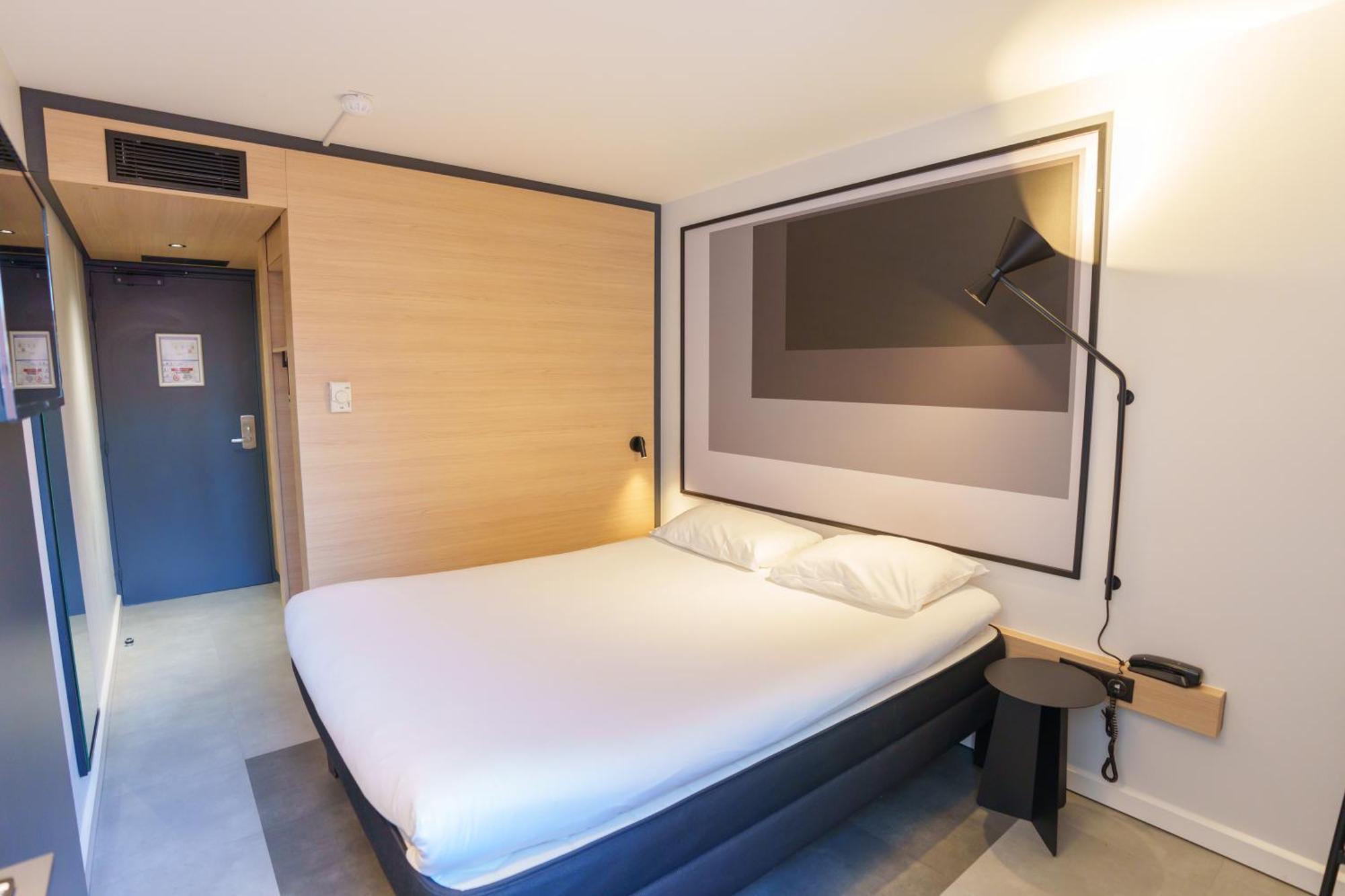 Triple Room One Double Bed One Single Bed,1698914869:JPEG