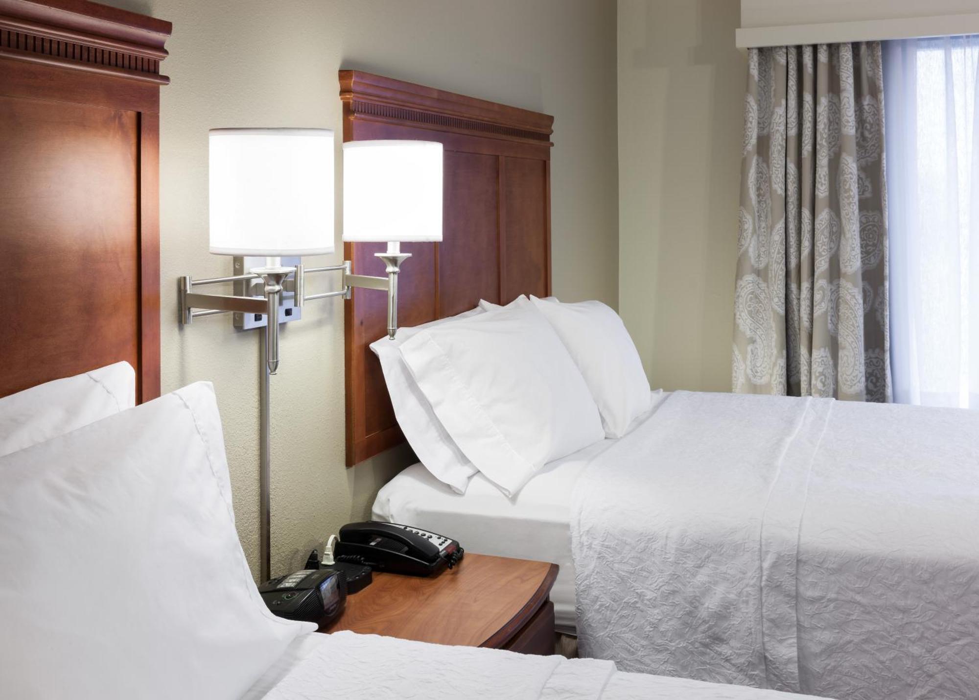 Queen Room Two Queen Beds Bath Tub Mobility Hearing Access