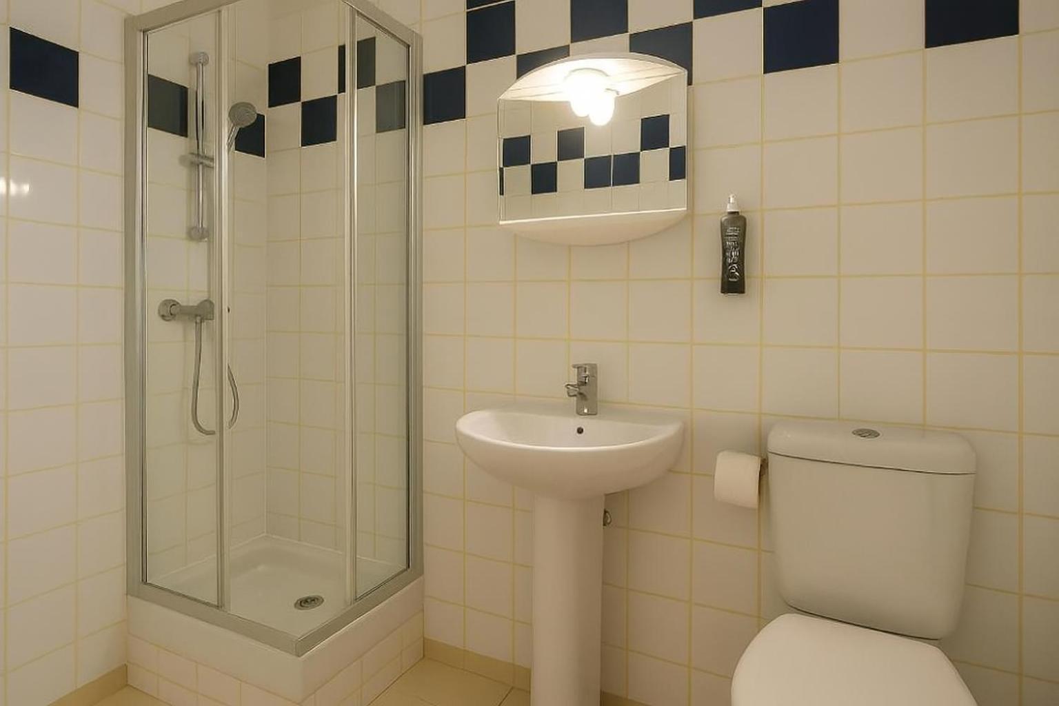 Single Studio Kitchenette