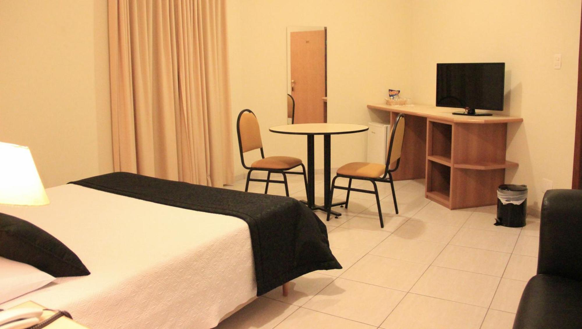 Triple Room Bath