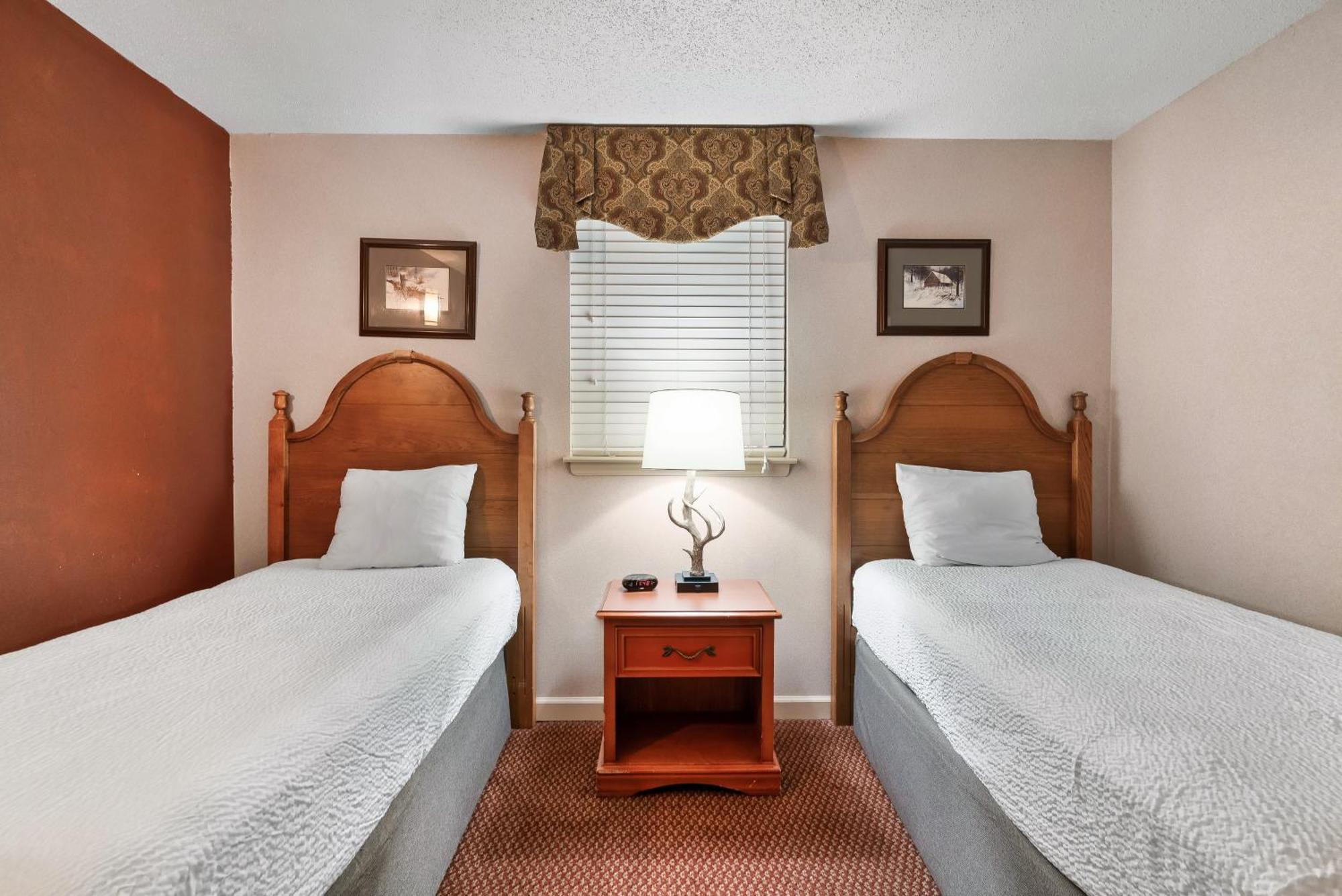 GTS - Accessible 2 Bedroom Condo,1698978714:JPEG