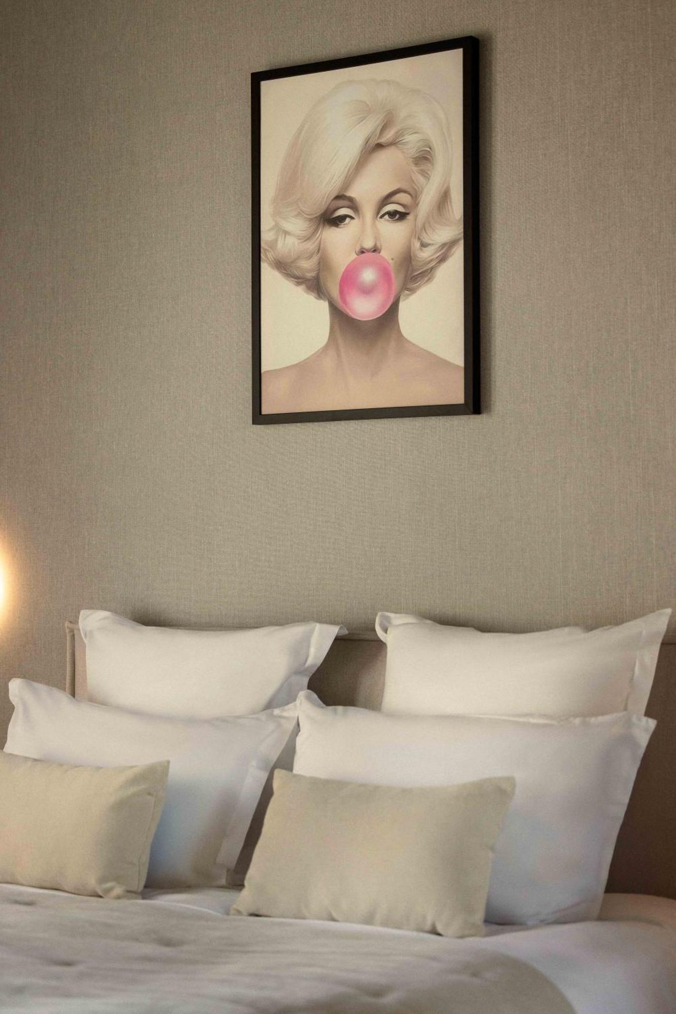 Standard Double Room,1699000393:JPEG