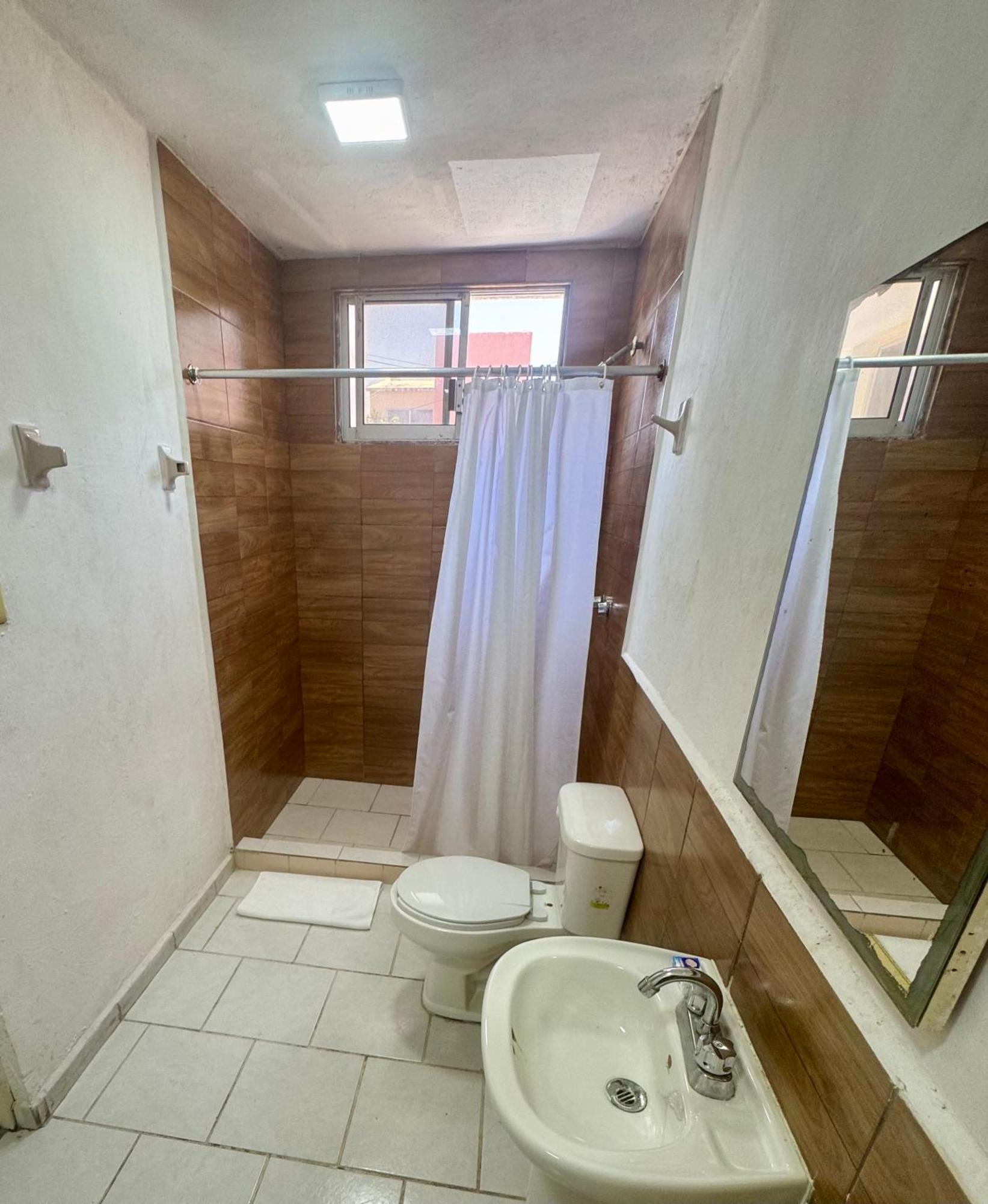 Family Room,1746941397:JPEG