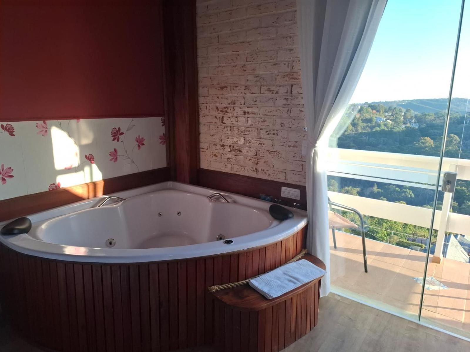 Suite Spa Bath