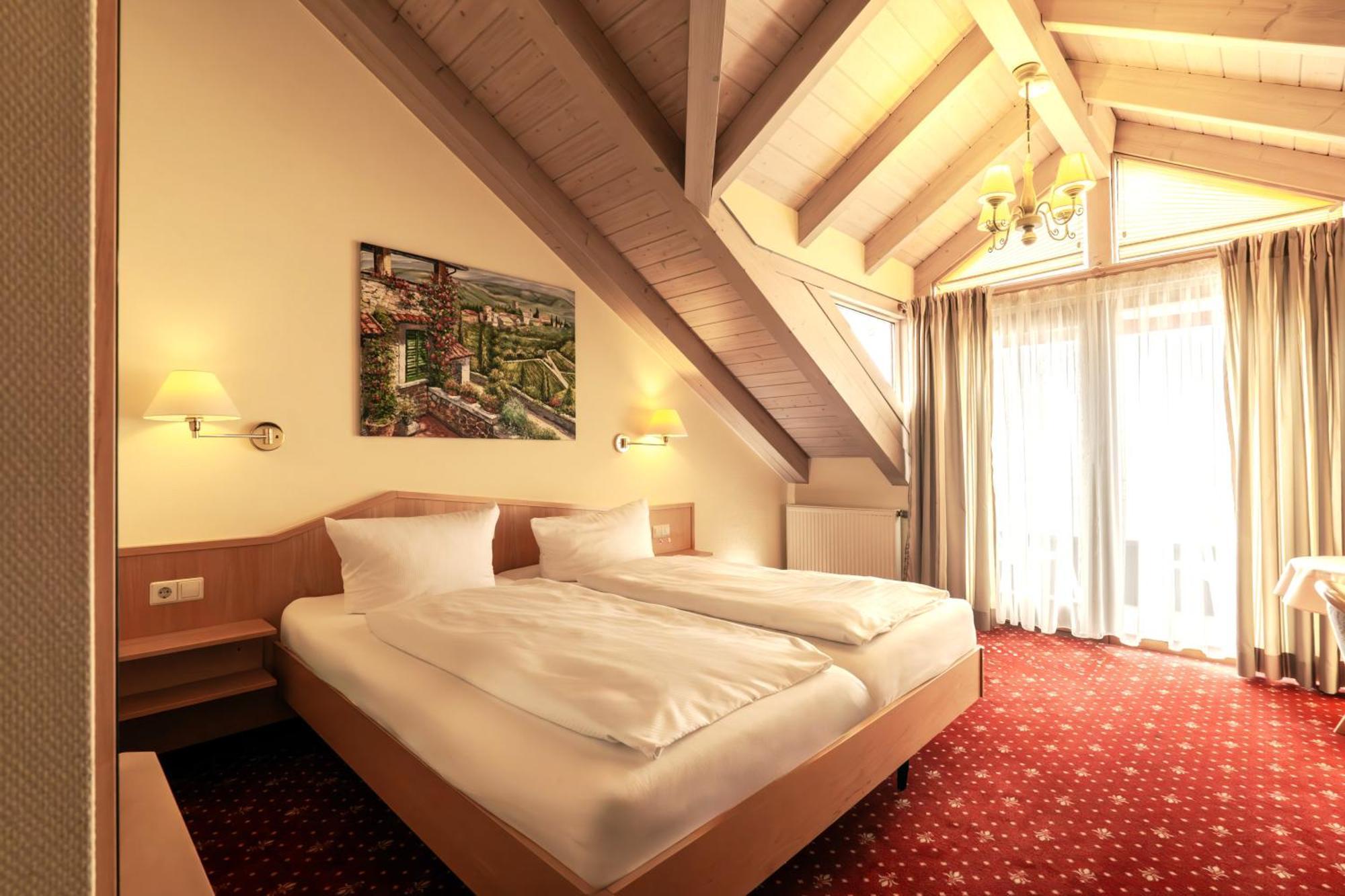 Double Room Lake View