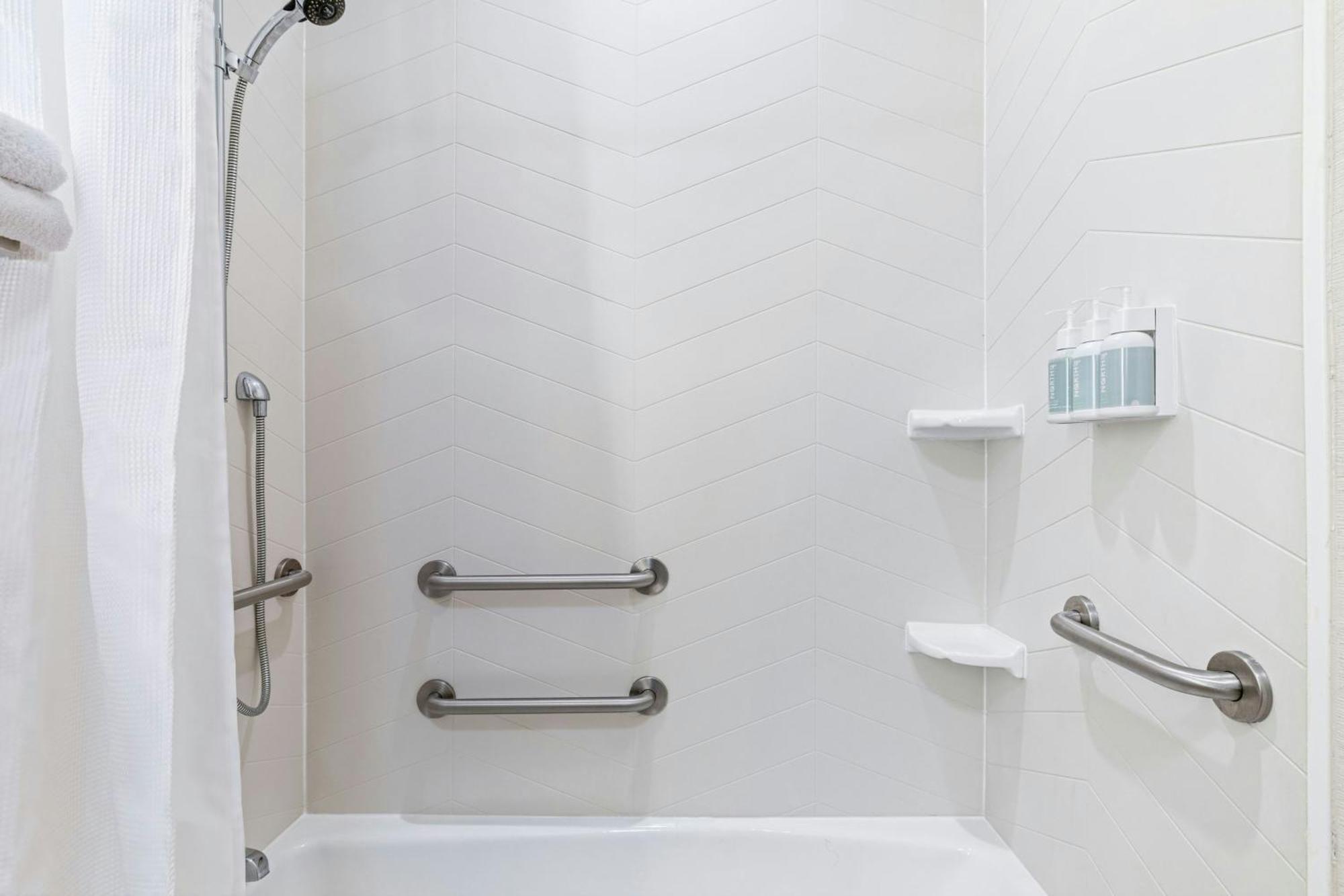Queen Room Two Queen Beds Roll Shower Mobility Access or Hearing Accessible