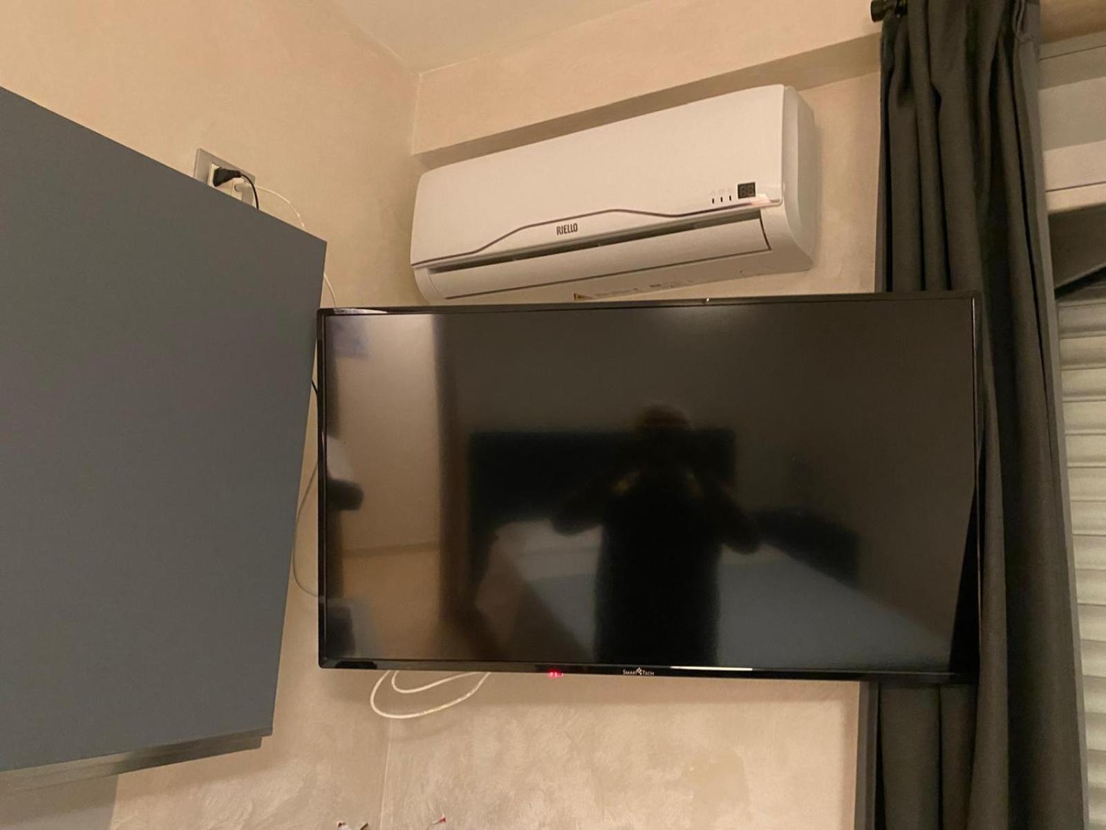 Studio Apartment One Double Bed