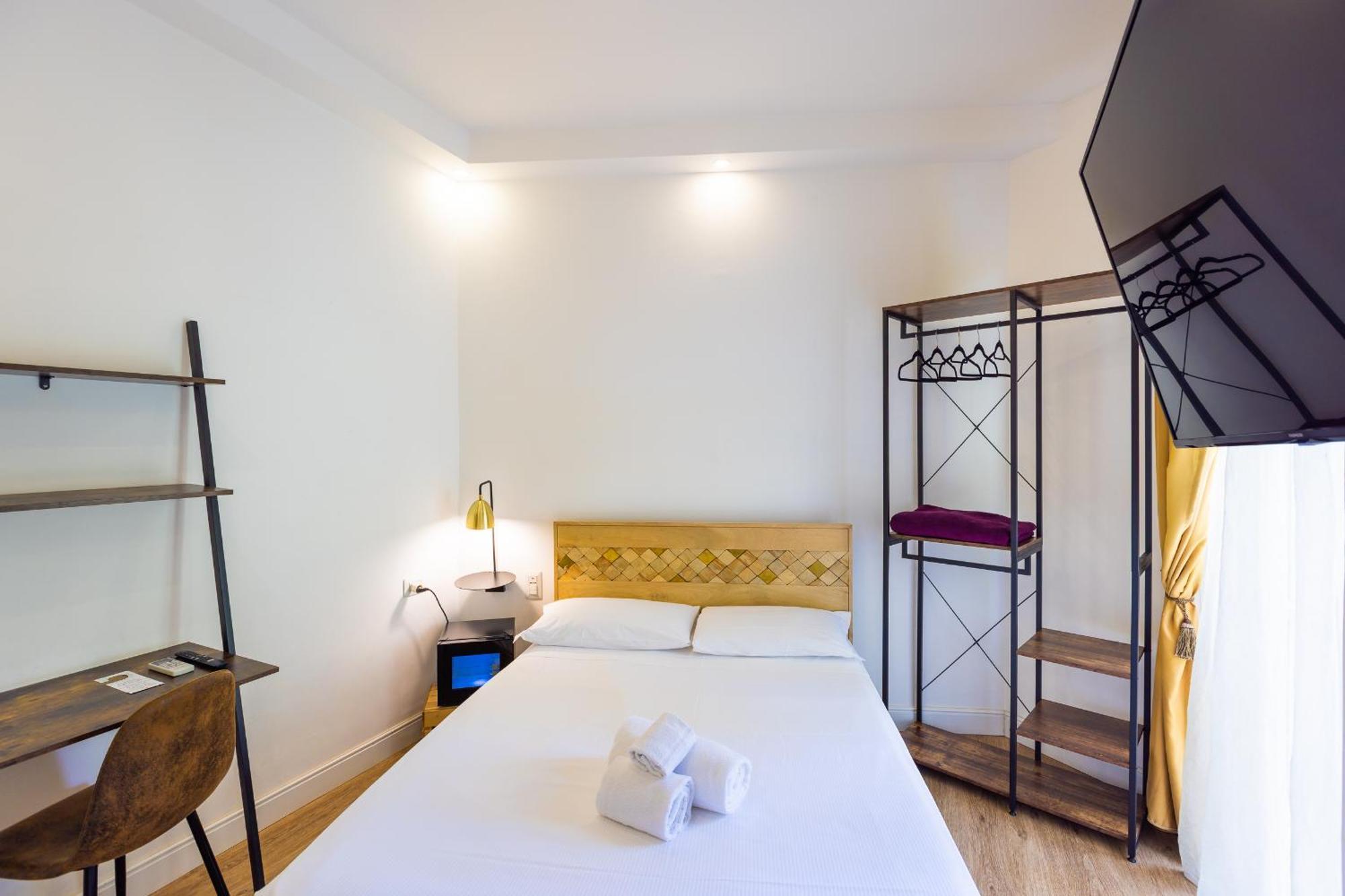 Large Single Room,1699161688:JPEG