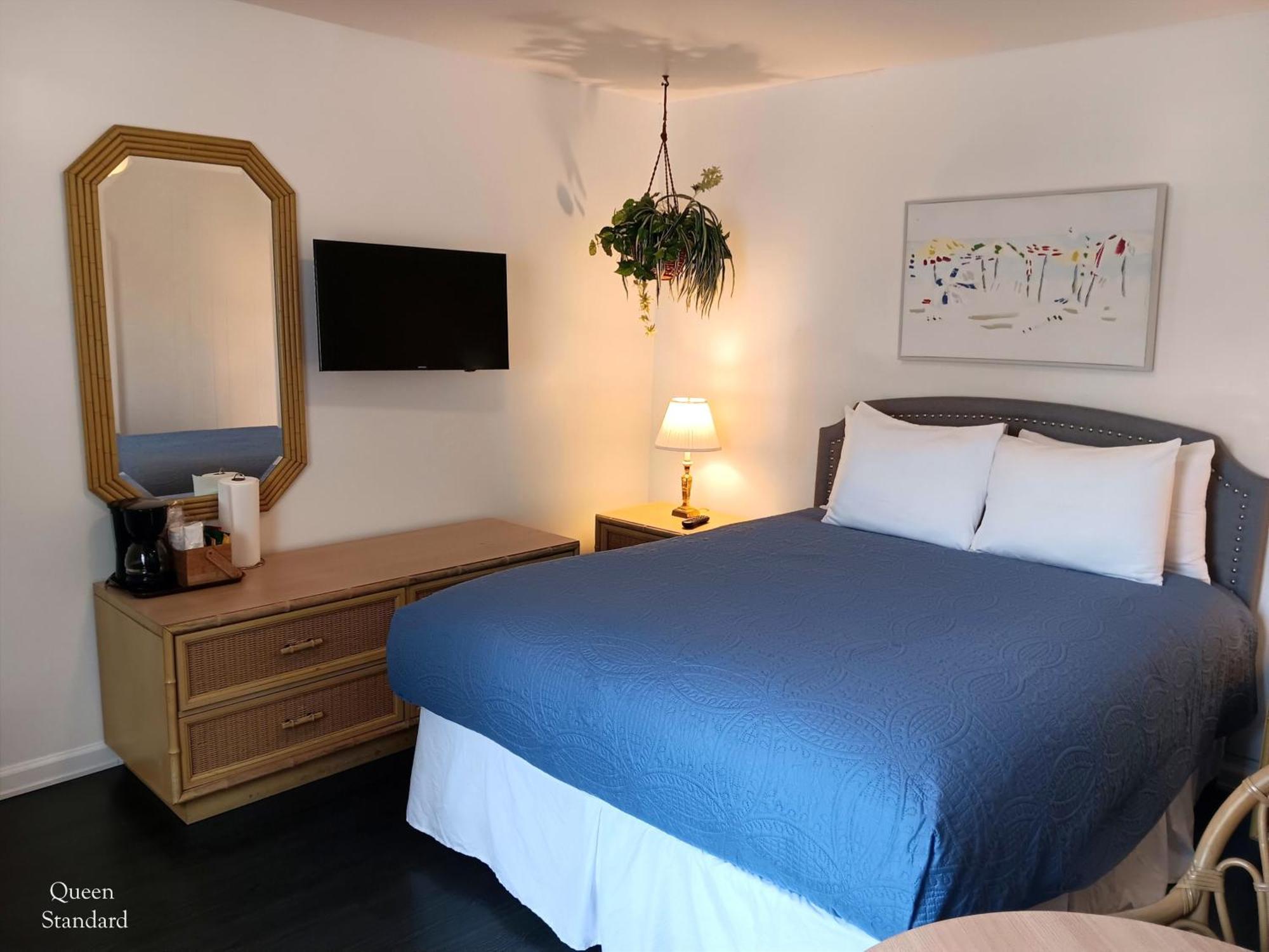 Queen Room