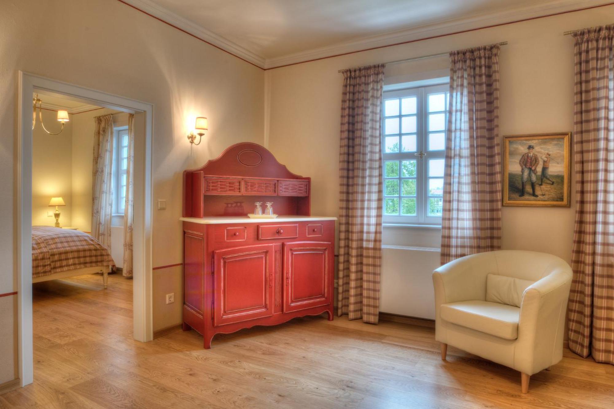 One-Bedroom Suite