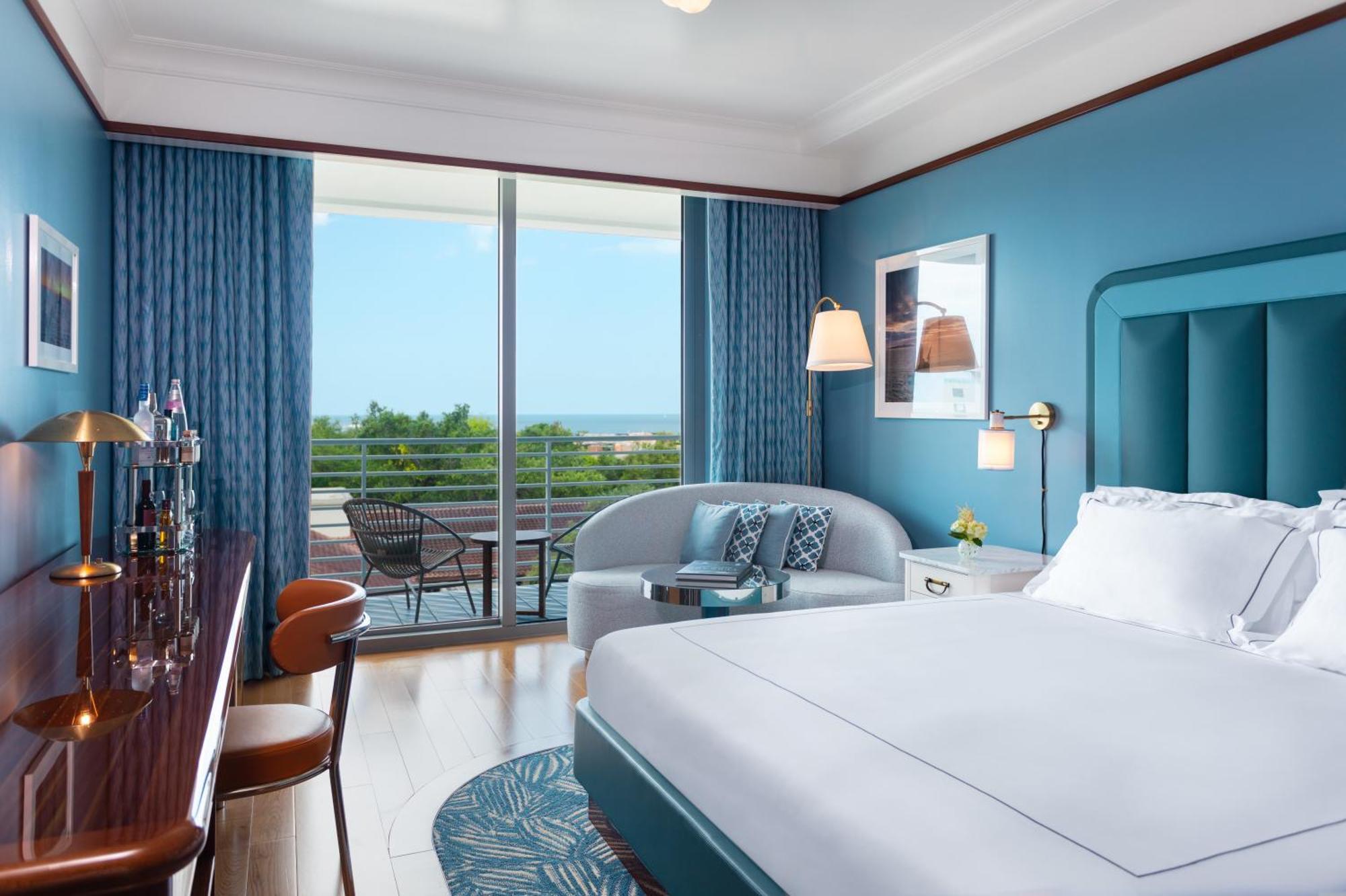 Premier King Room