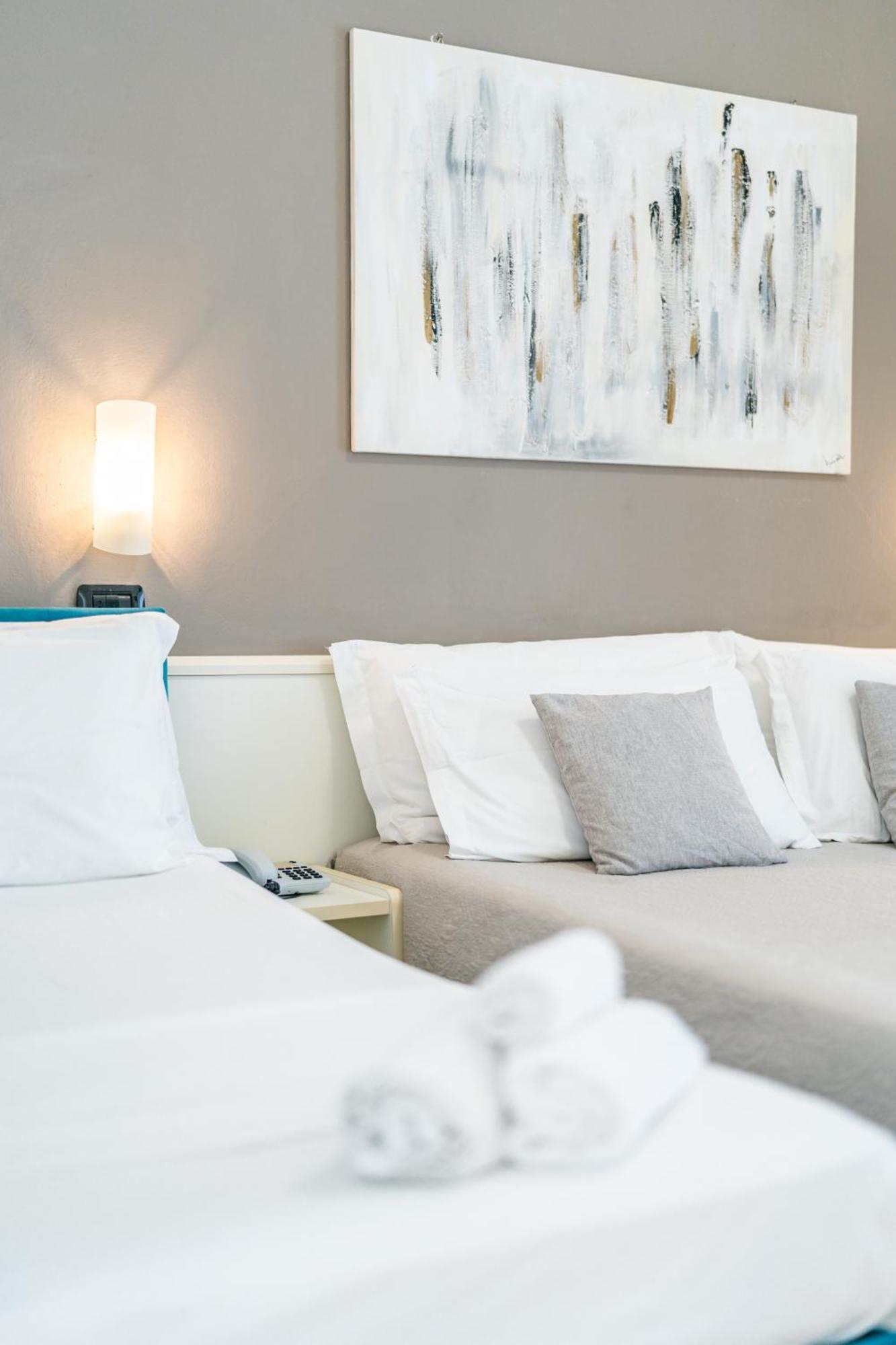 Comfort Triple Room