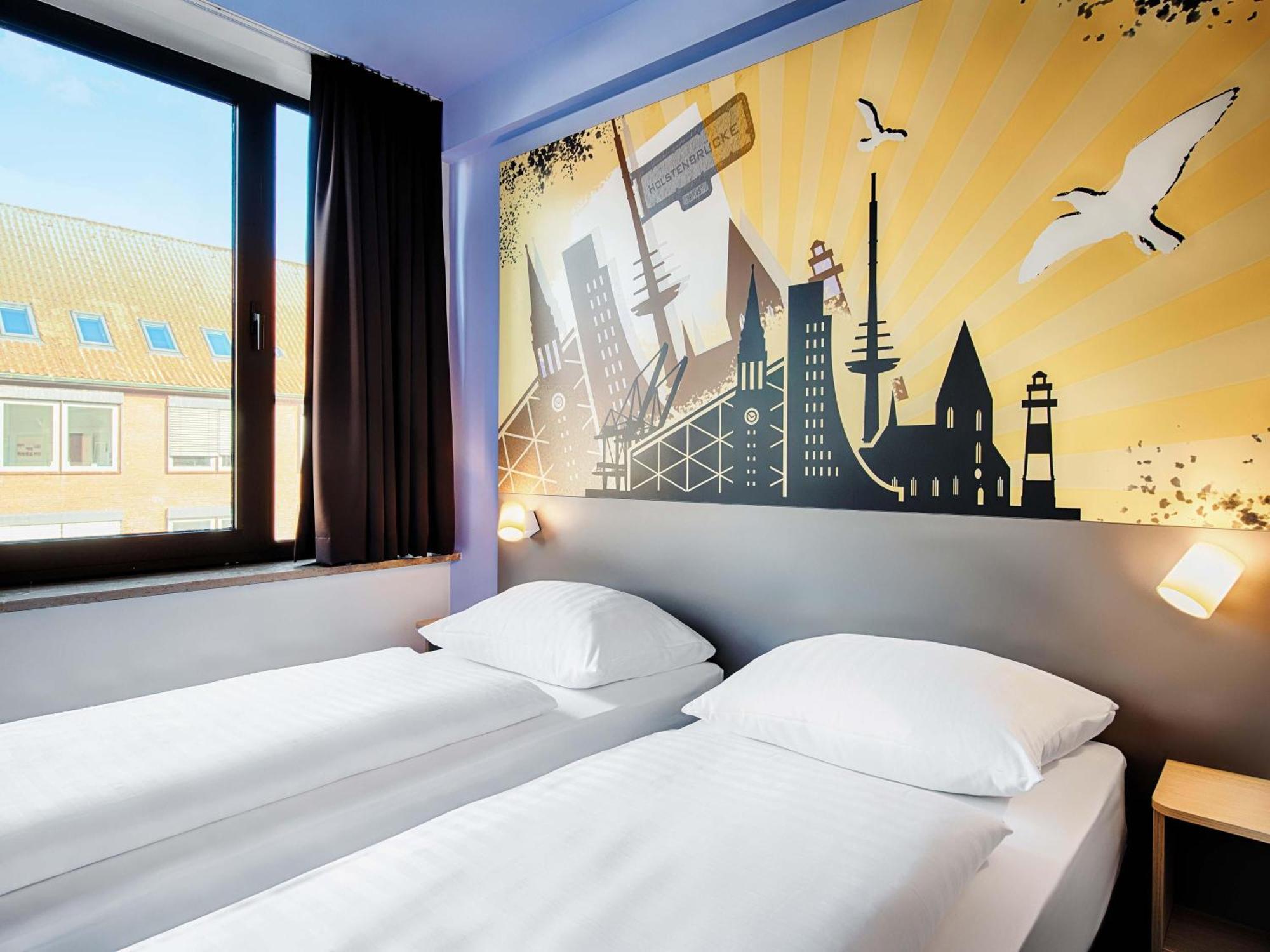Twin Room,1699336634:JPEG