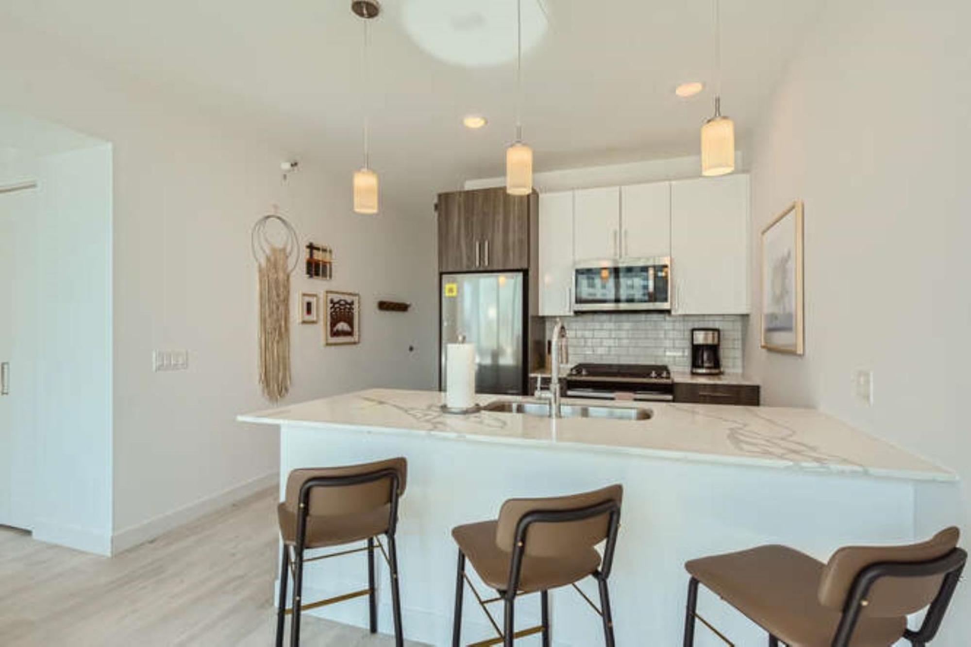 1 Bedroom Apt in South Loop Chicago,1699486857:JPEG