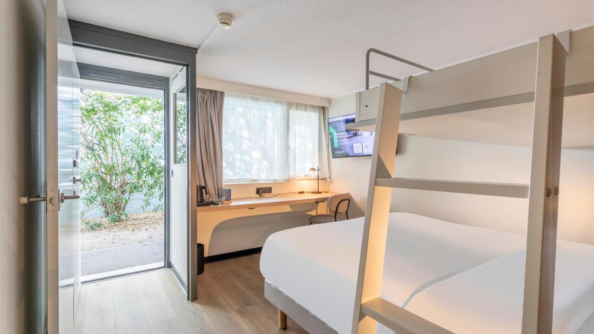 Standard Room 1 Queen Bed 1 Bunk Bed,1703544565:JPEG