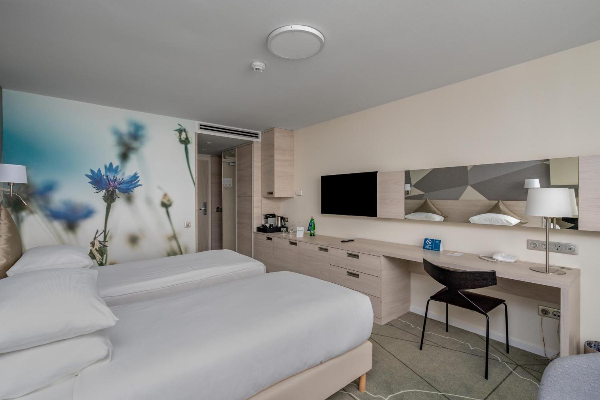 Premium Plus Room Wellness Fitness Access