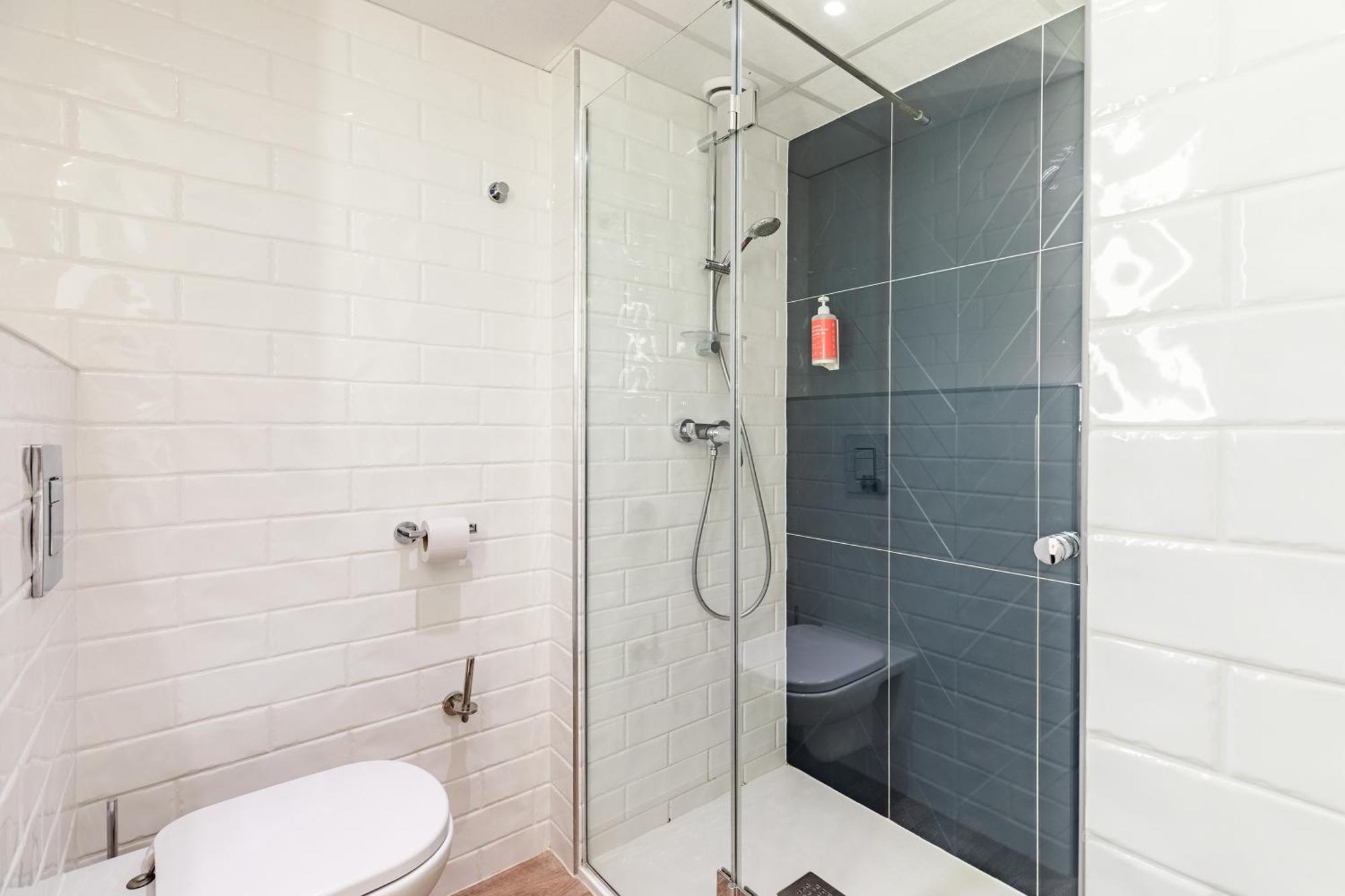 One-Bedroom Apartment,1703548092:JPEG
