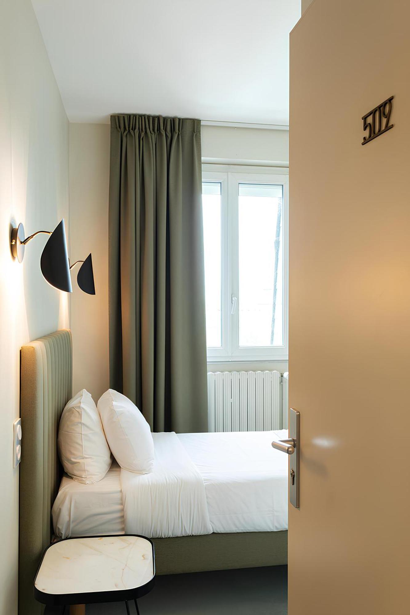 Small Single Room