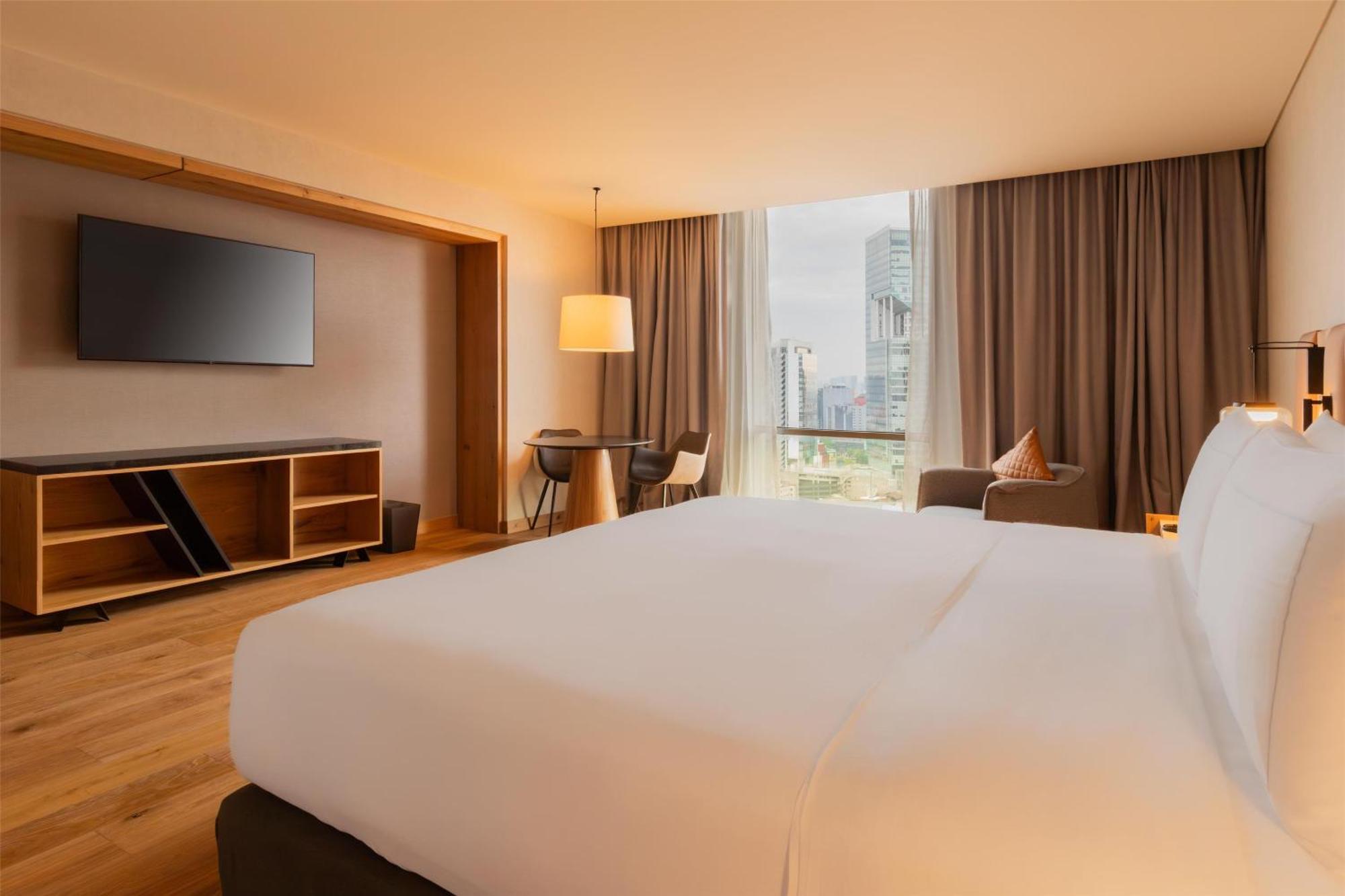 Executive King Room