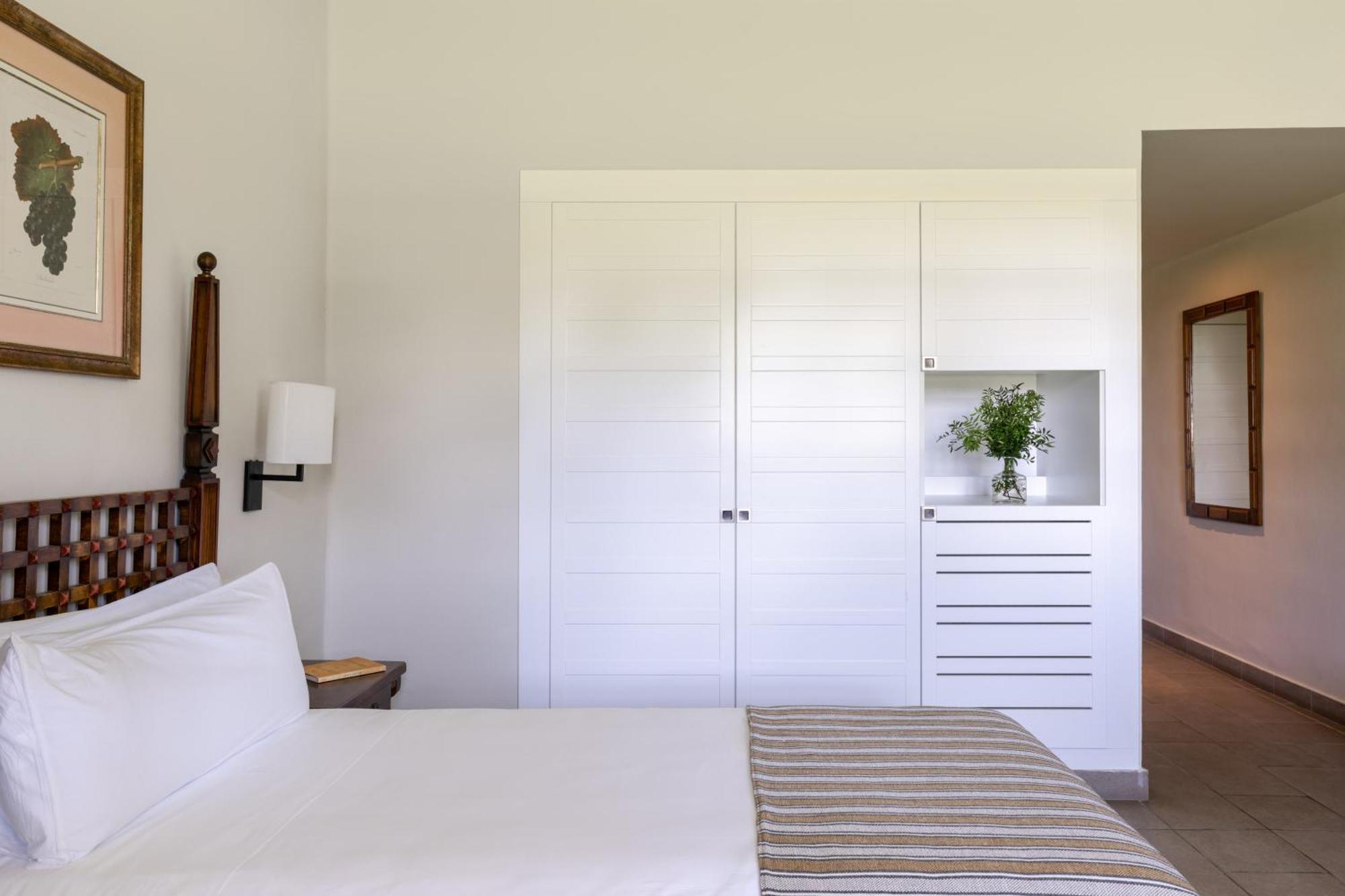 Standard Double Room,1436536582:JPEG
