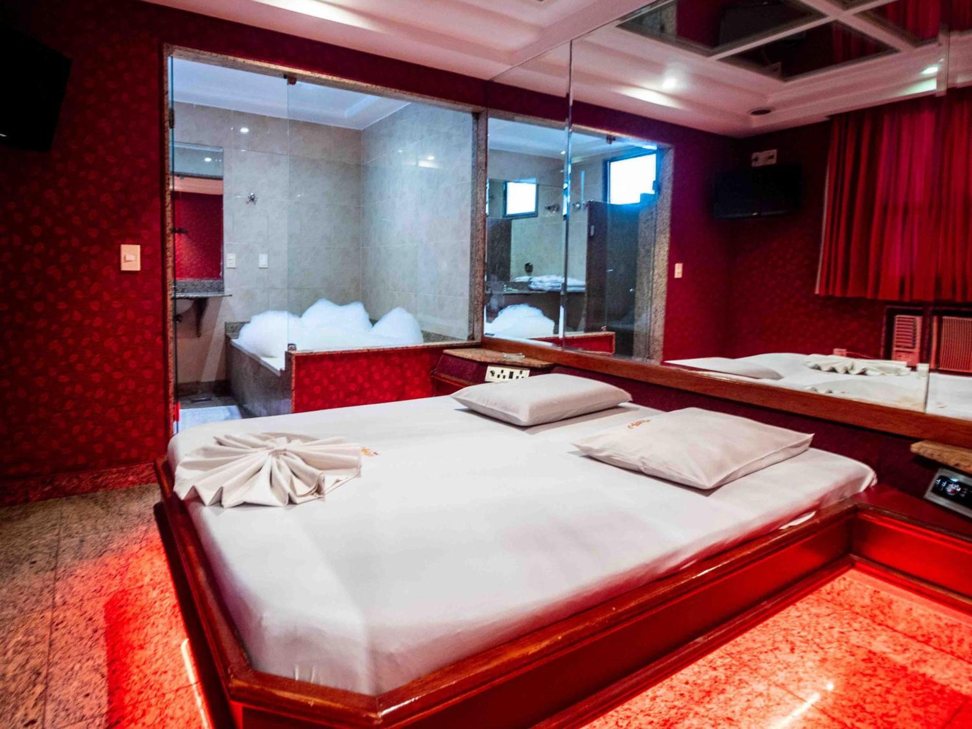 Superior Double Room Hot Tub
