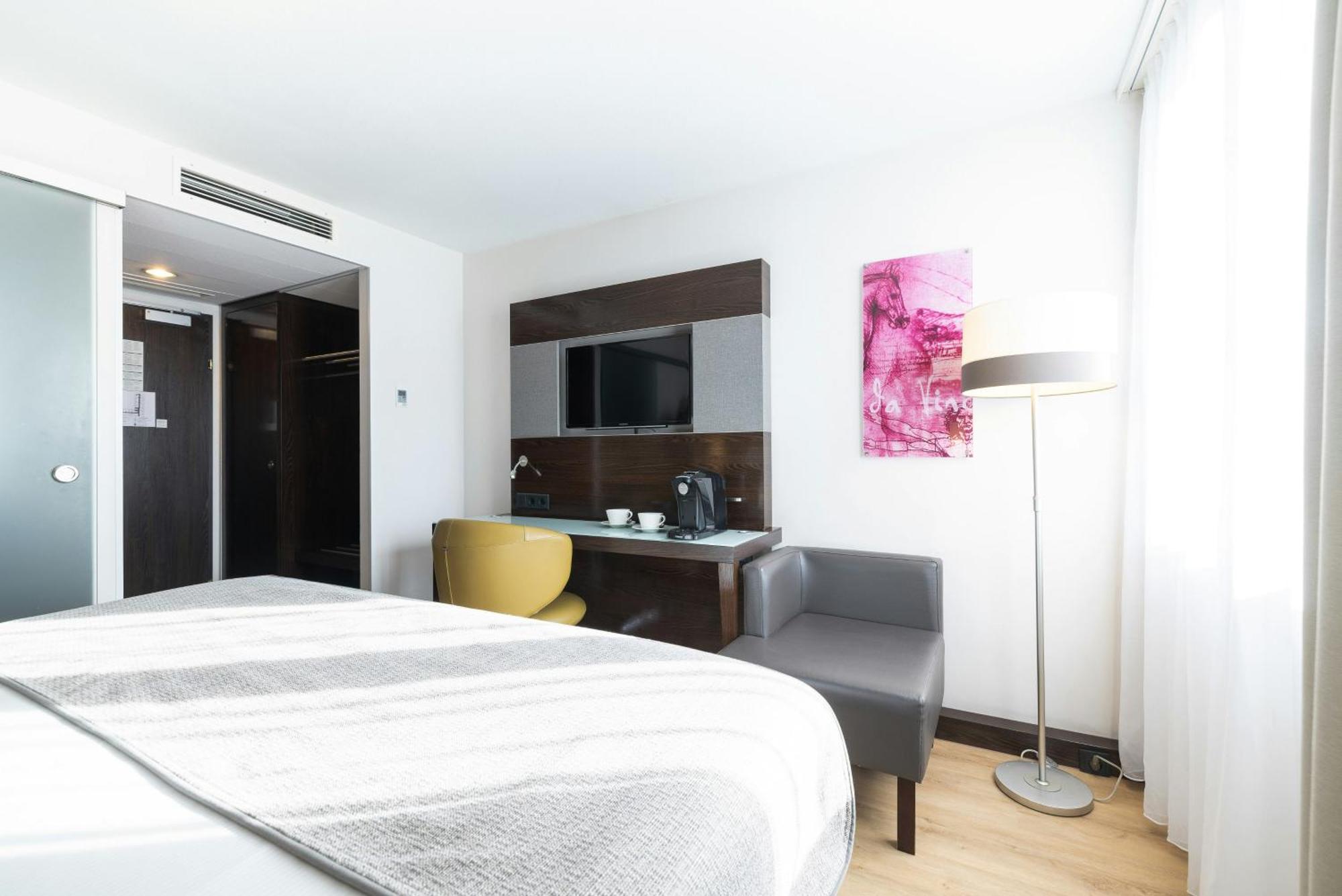 Superior Double Room,1703562253:JPEG
