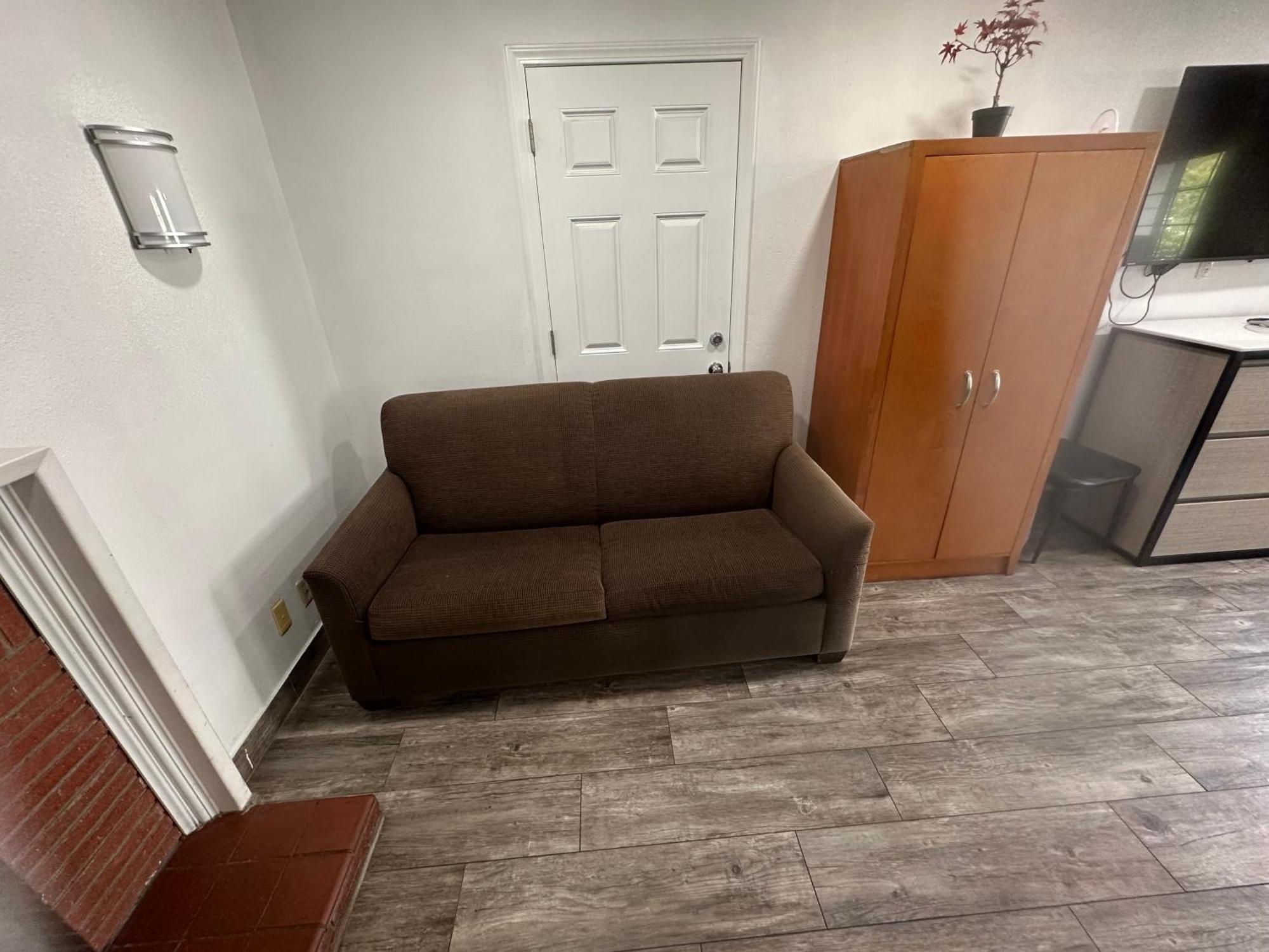 Deluxe Family Suite