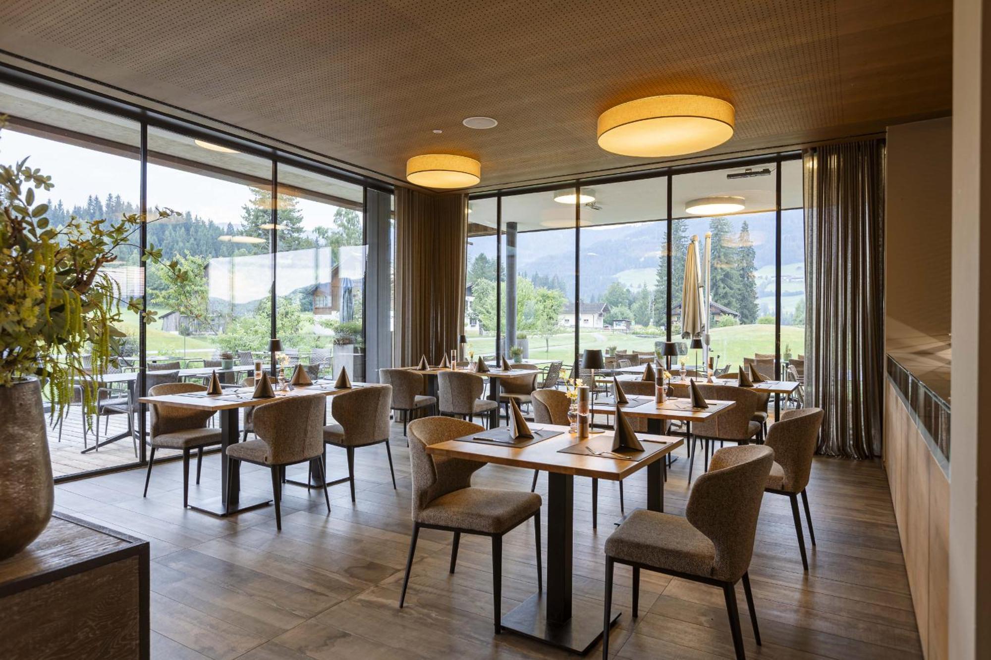 Junior Suite Mountain View
