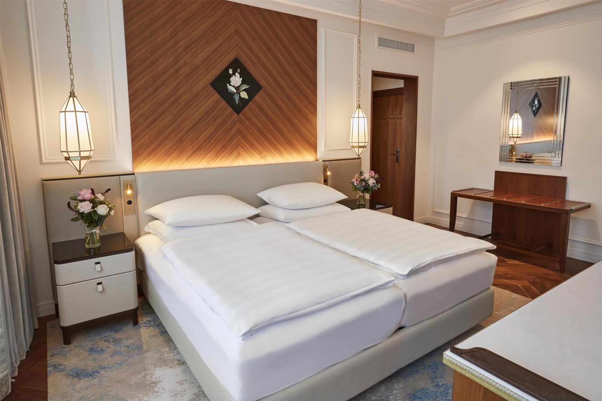 Signature Deluxe Room,1704823902:JPEG